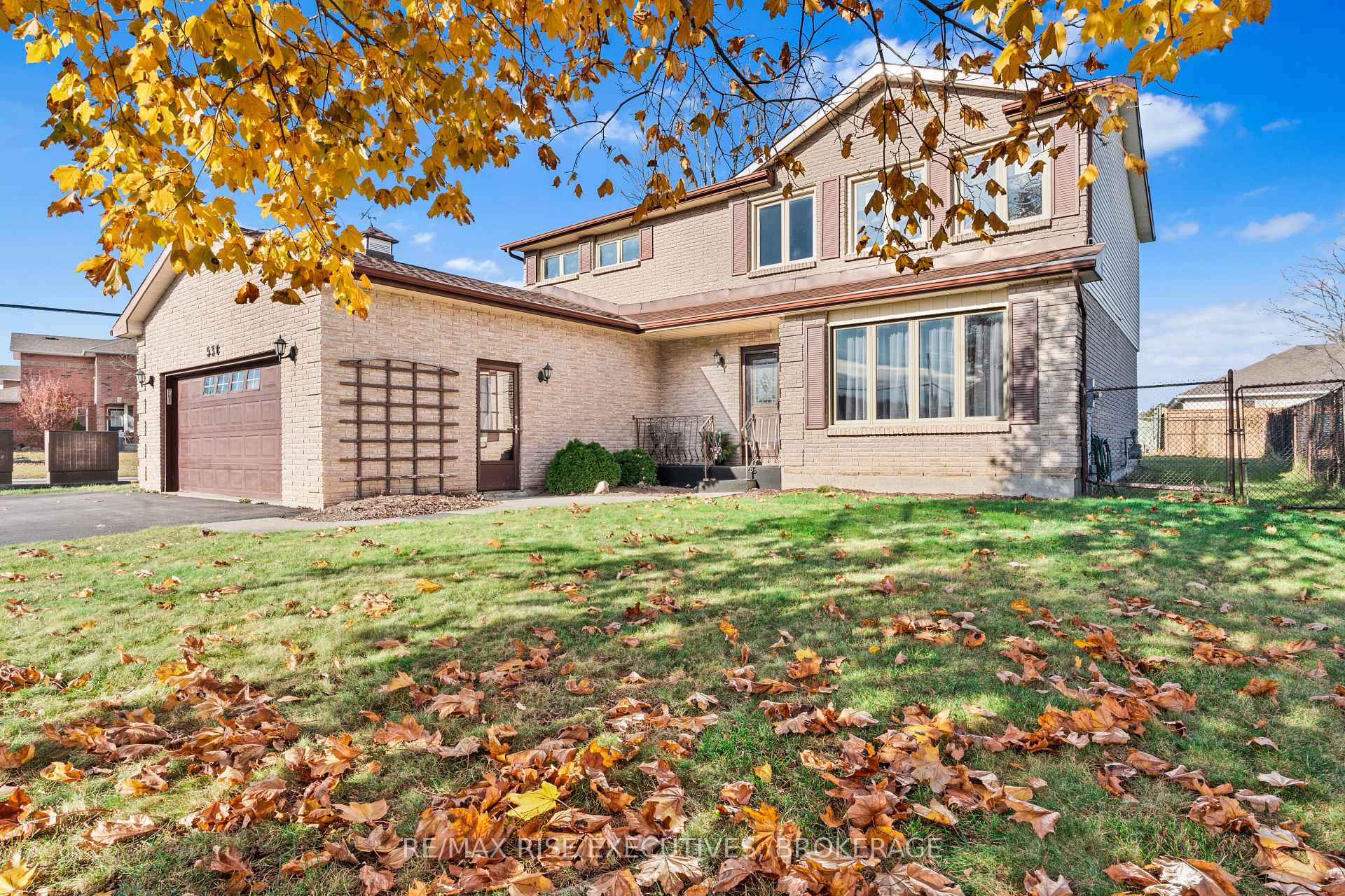 Photo 3 of 530 Canterbury Crescent, Kingston, City Southwest — HOMEH