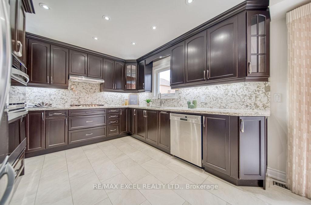 Photo 17 of 1619 Amberlea Road, Pickering, Amberlea — HOMEH