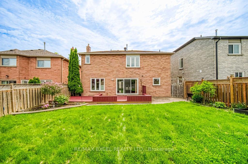 Photo 47 of 1619 Amberlea Road, Pickering, Amberlea — HOMEH
