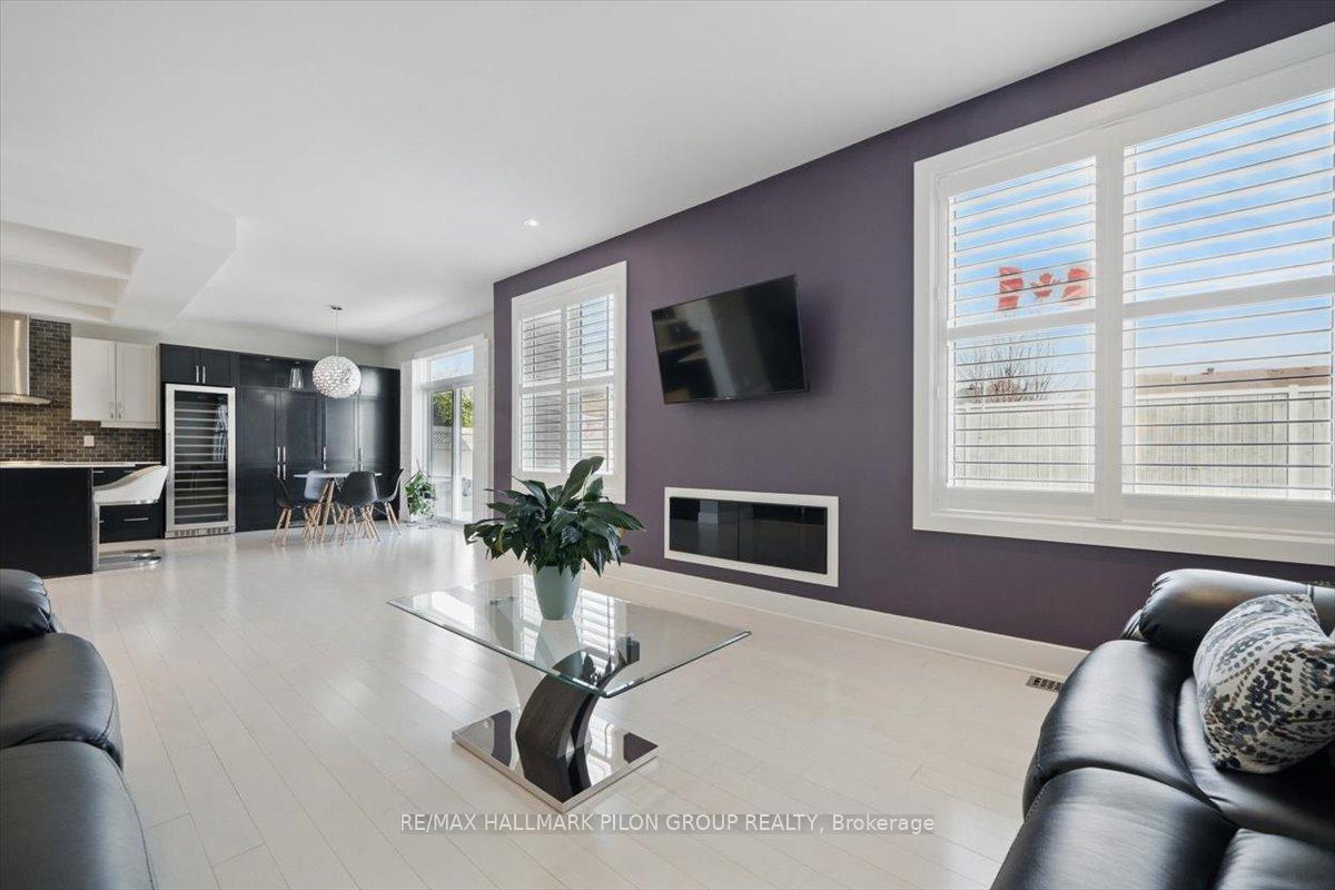 Photo 14 of 379 Nestleton Street, Ottawa, Avalon East — HOMEH