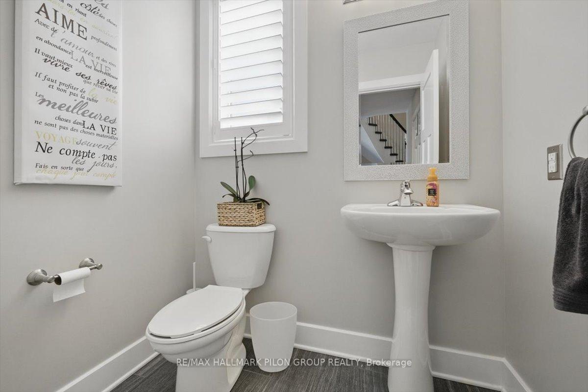 Photo 17 of 379 Nestleton Street, Ottawa, Avalon East — HOMEH
