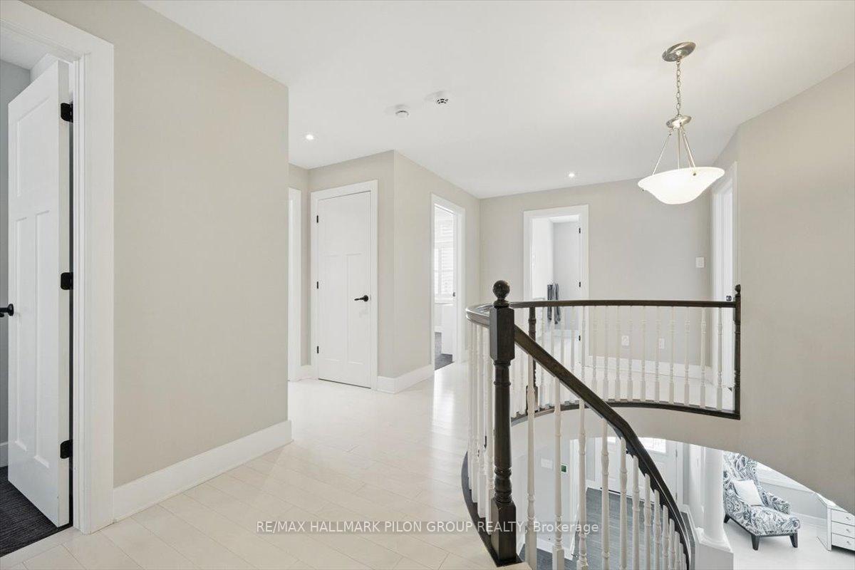 Photo 21 of 379 Nestleton Street, Ottawa, Avalon East — HOMEH