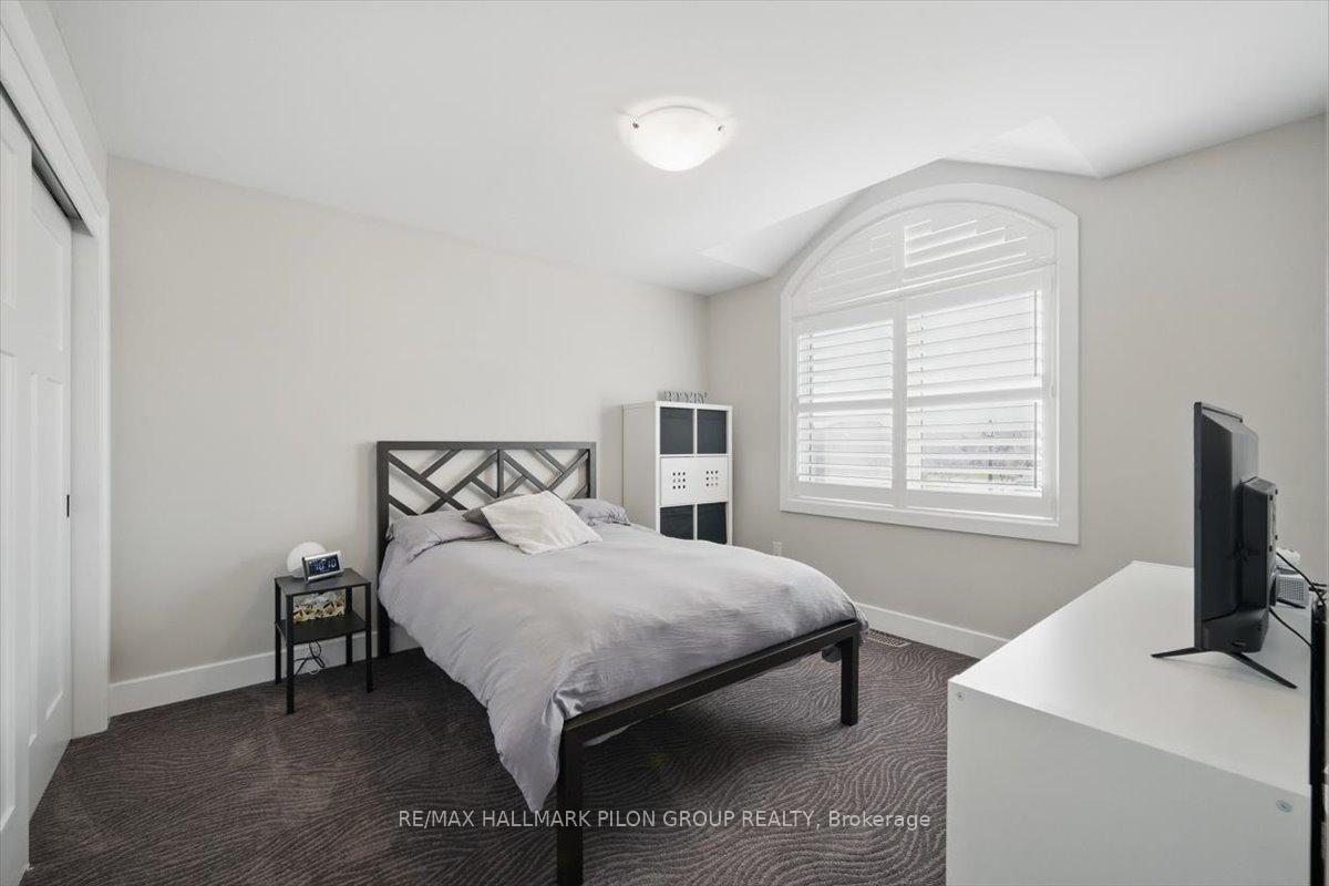Photo 23 of 379 Nestleton Street, Ottawa, Avalon East — HOMEH