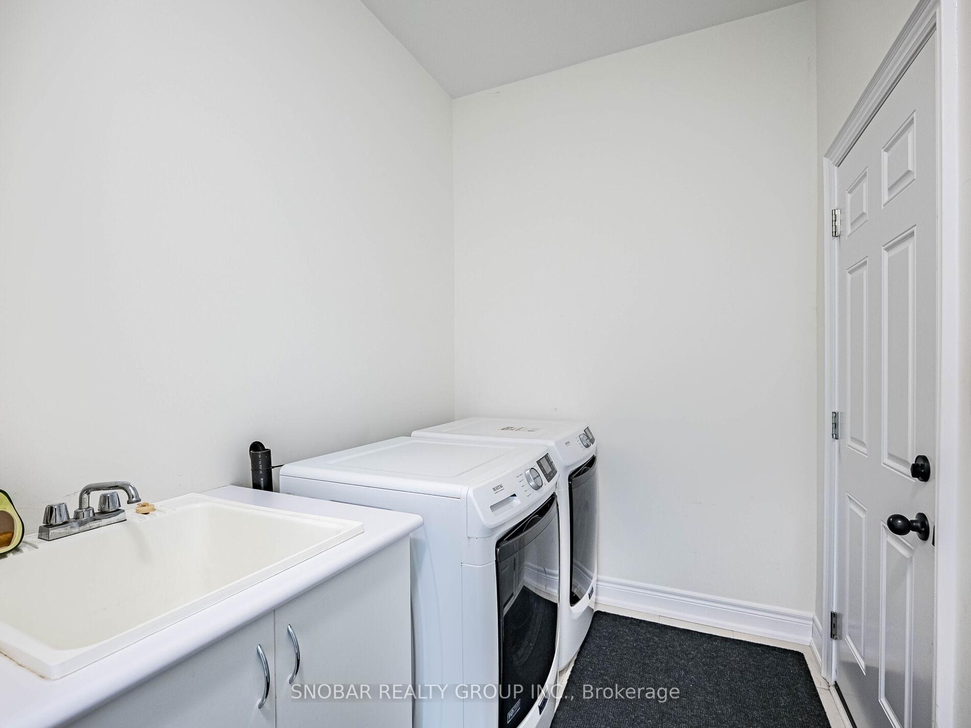 Photo 15 of 1284 Whitney Terrace, Milton, Ford — HOMEH
