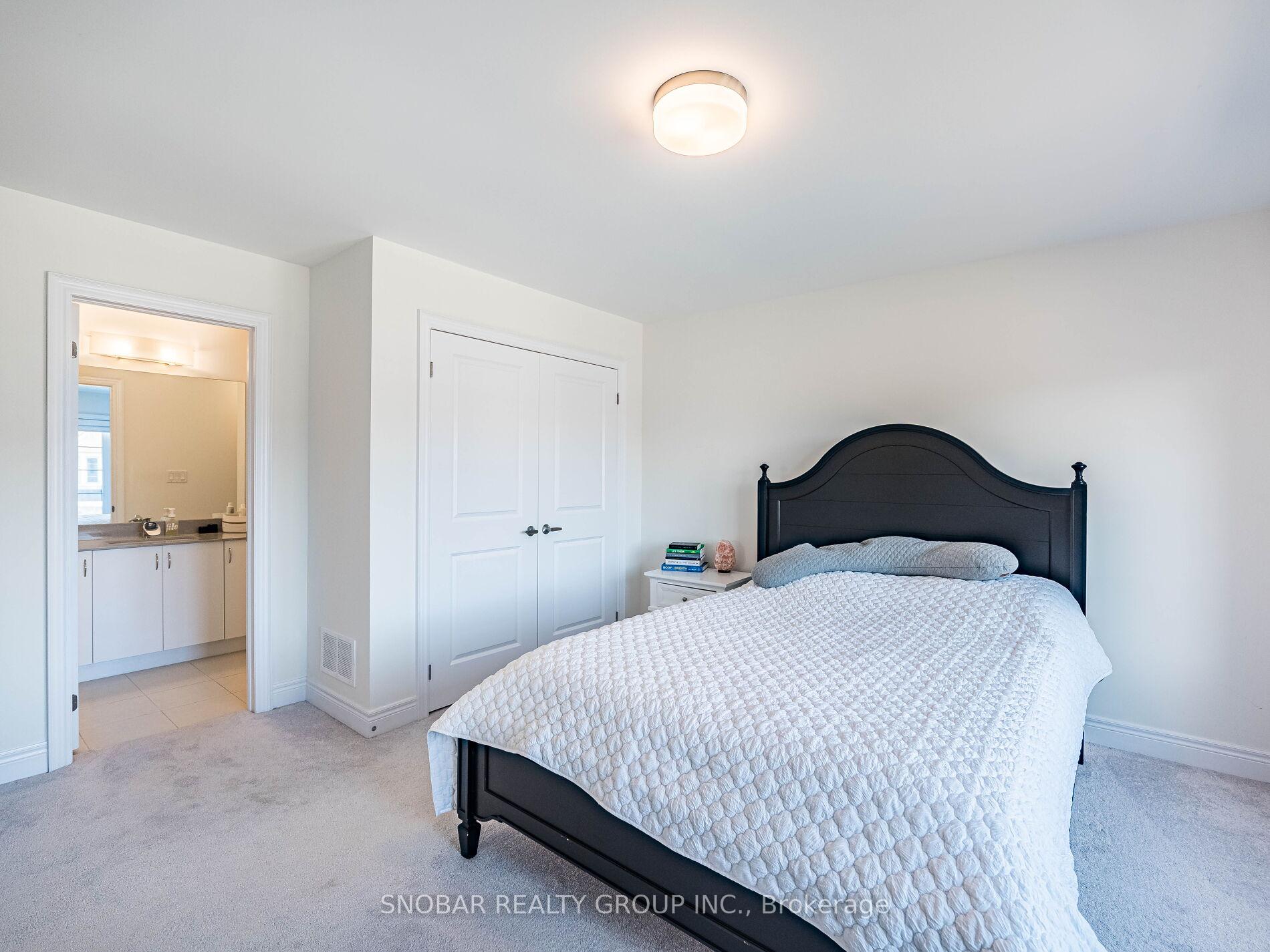 Photo 30 of 1284 Whitney Terrace, Milton, Ford — HOMEH