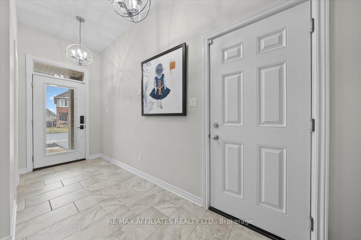 Photo 3 of 637 Cartographe Street, Ottawa, Camelot — HOMEH