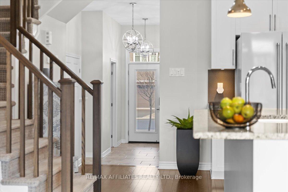 Photo 4 of 637 Cartographe Street, Ottawa, Camelot — HOMEH