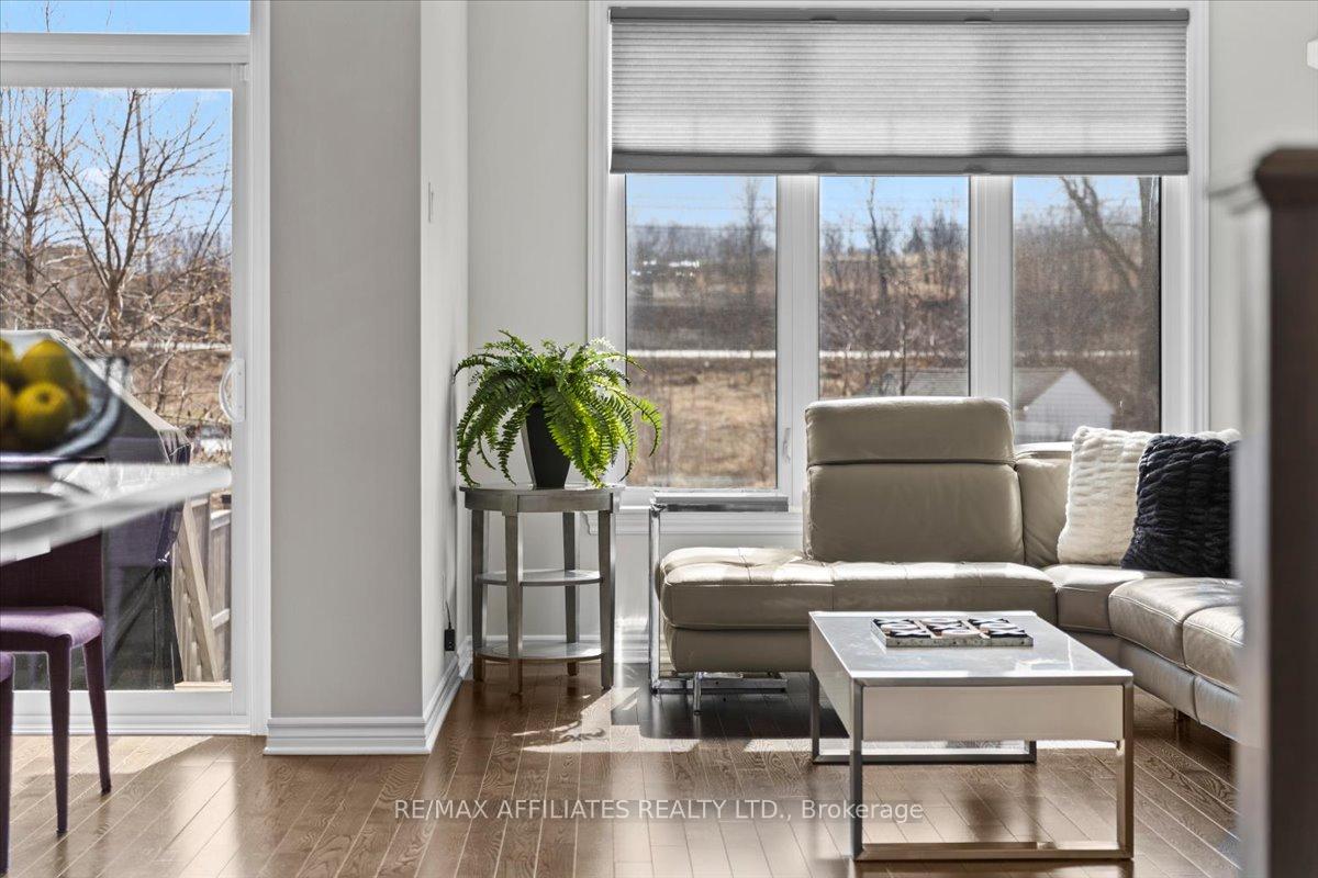 Photo 11 of 637 Cartographe Street, Ottawa, Camelot — HOMEH