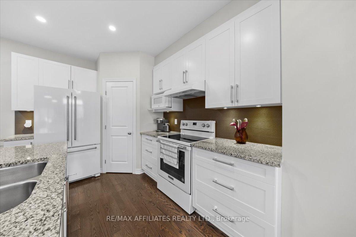 Photo 18 of 637 Cartographe Street, Ottawa, Camelot — HOMEH
