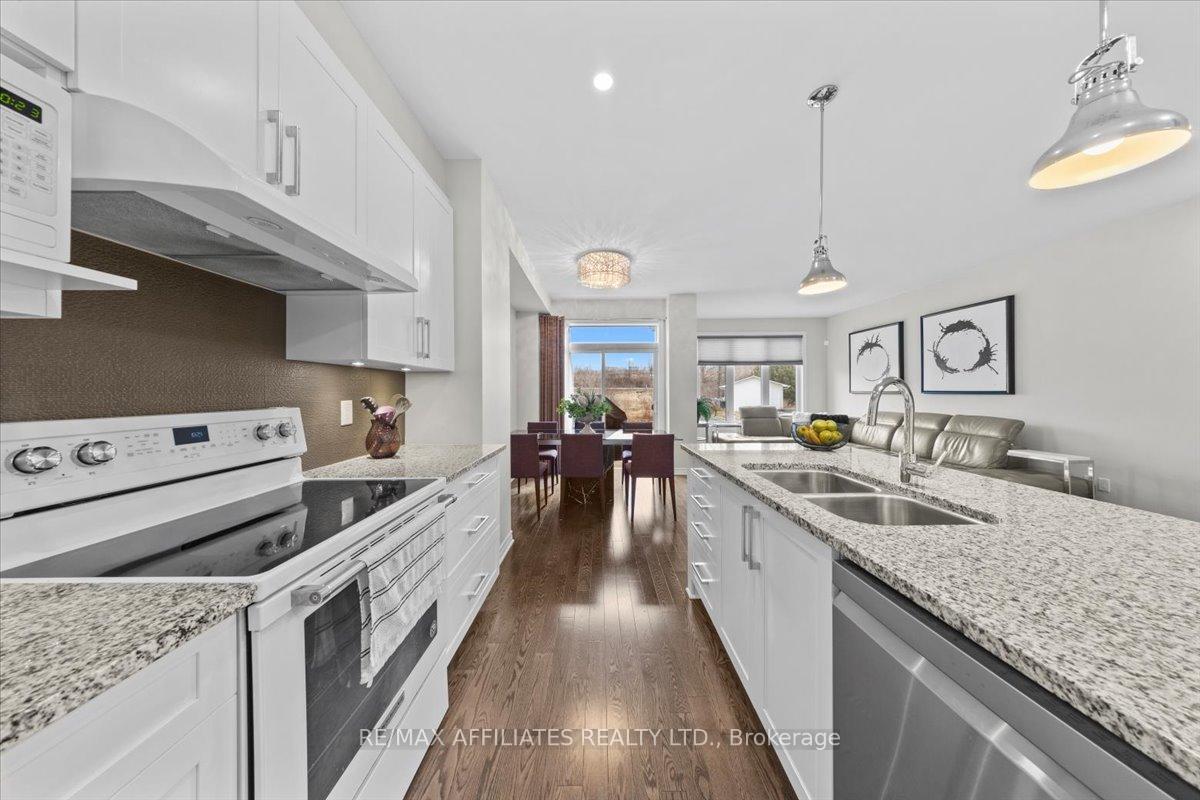 Photo 20 of 637 Cartographe Street, Ottawa, Camelot — HOMEH