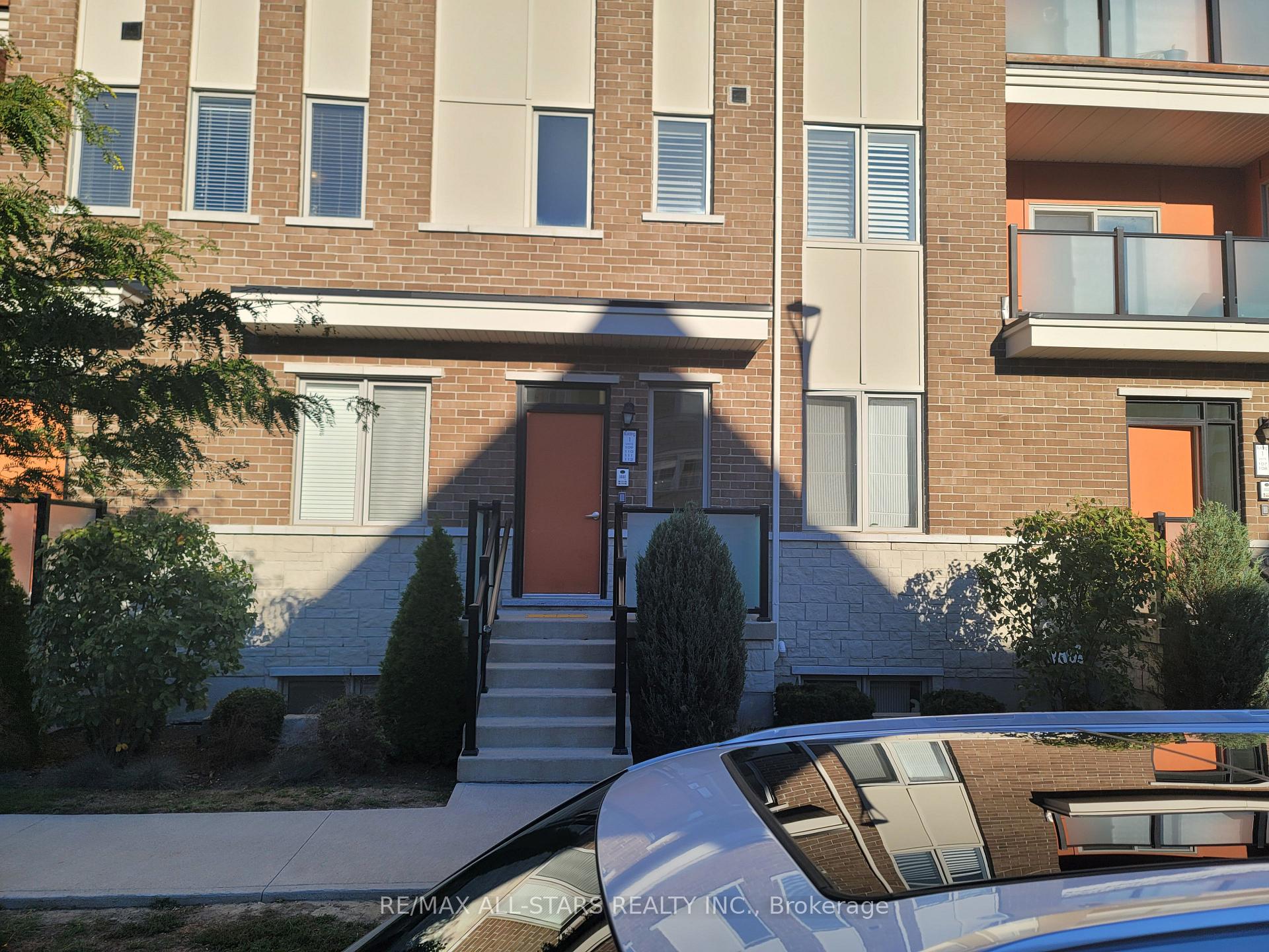 Photo 2 of Unit 112, 1148 Dragonfly Avenue, Pickering, Rural Pickering — HOMEH