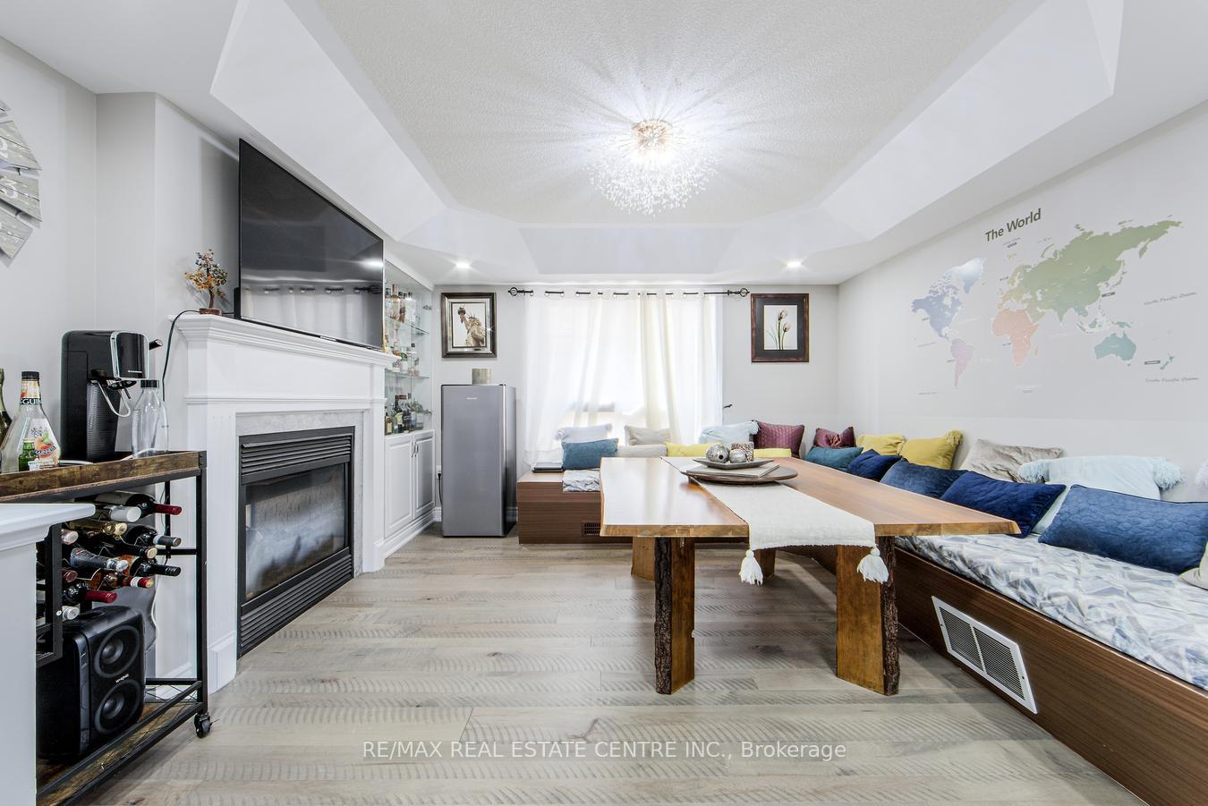 Photo 9 of 907 Coldstream Drive, Oshawa, Taunton — HOMEH