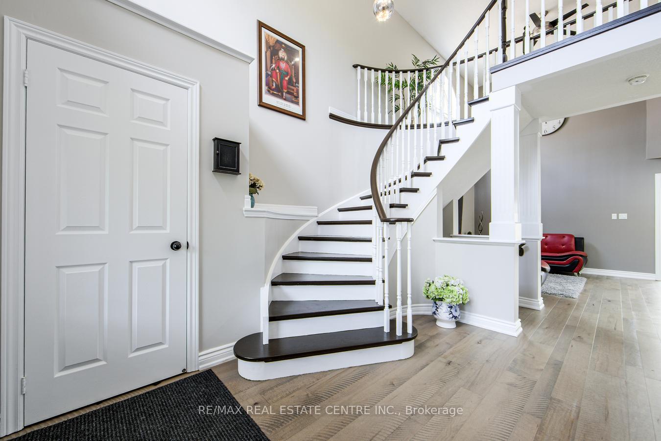 Photo 21 of 907 Coldstream Drive, Oshawa, Taunton — HOMEH