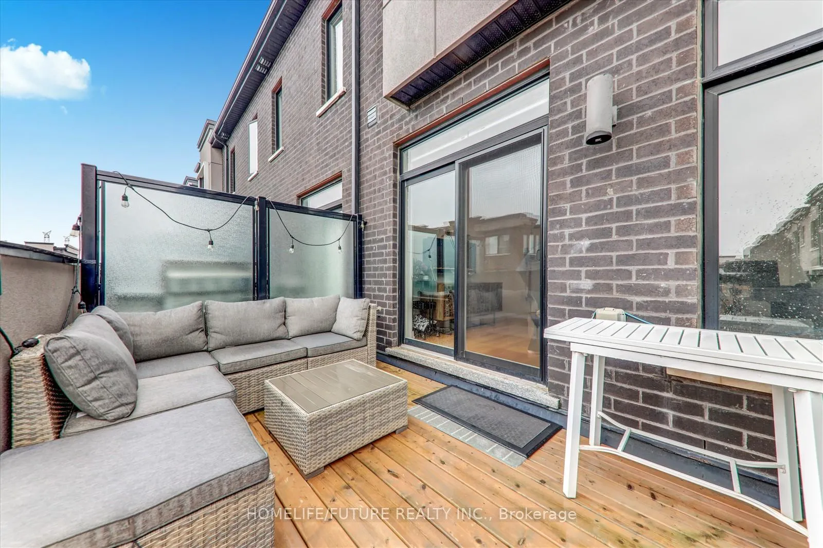 Photo 14 of 2618 Castlegate Crossing, Pickering, Duffin Heights — HOMEH