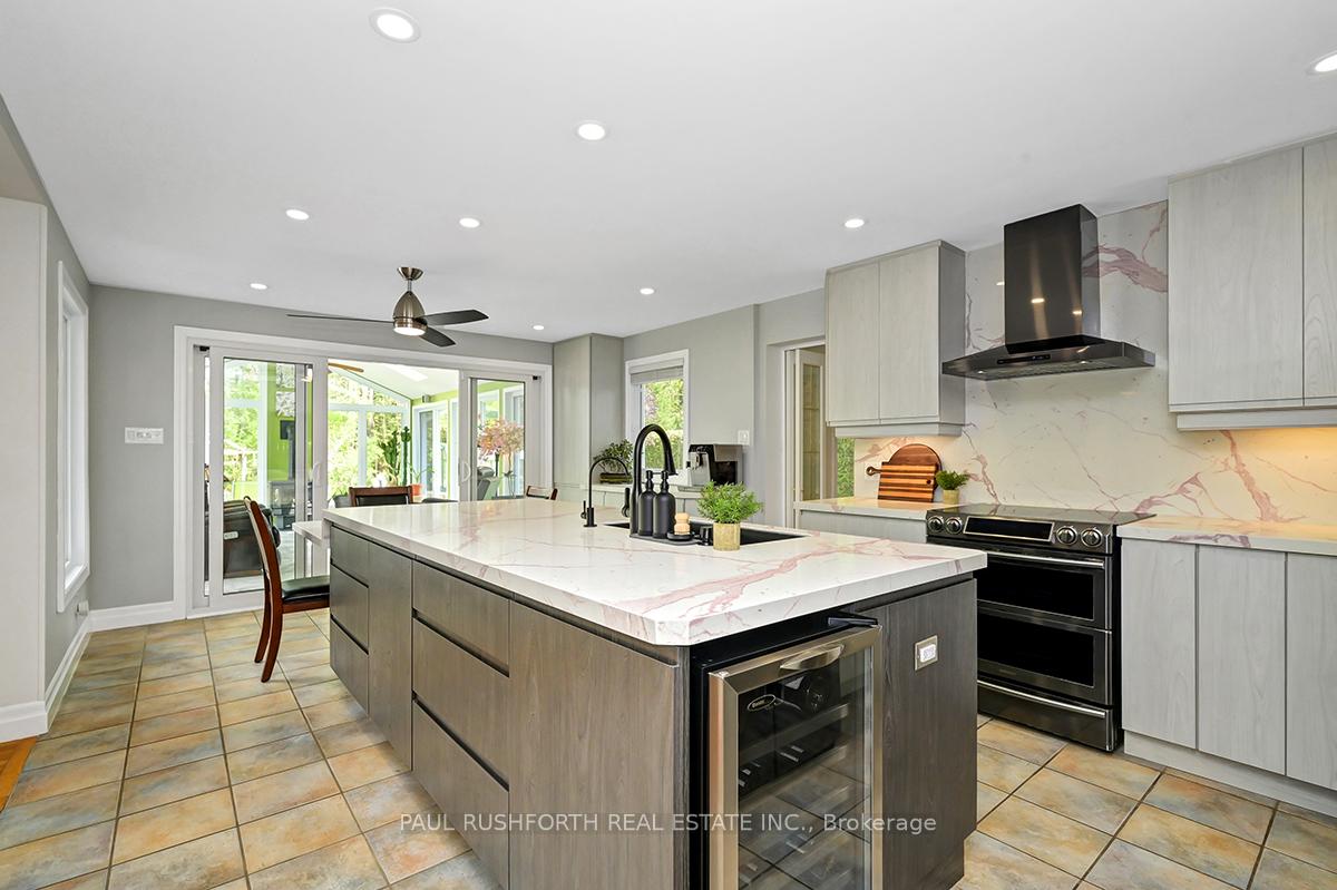 Photo 7 of 2720 Pierrette Drive, Ottawa, Cumberland Estates — HOMEH