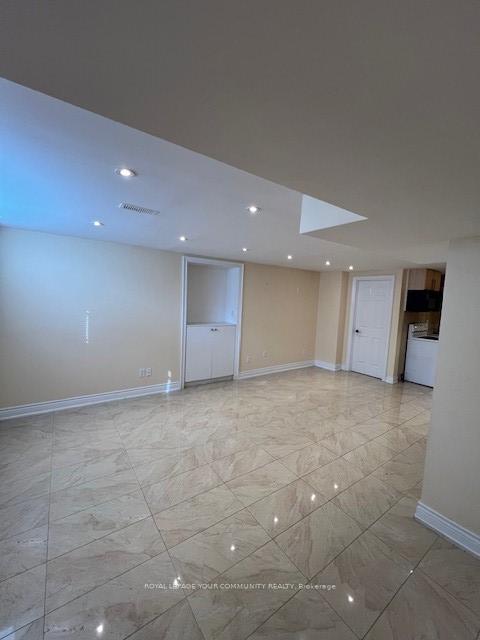 Photo 10 of Unit Bsmt, 539 Lightfoot Place, Pickering, Woodlands — HOMEH