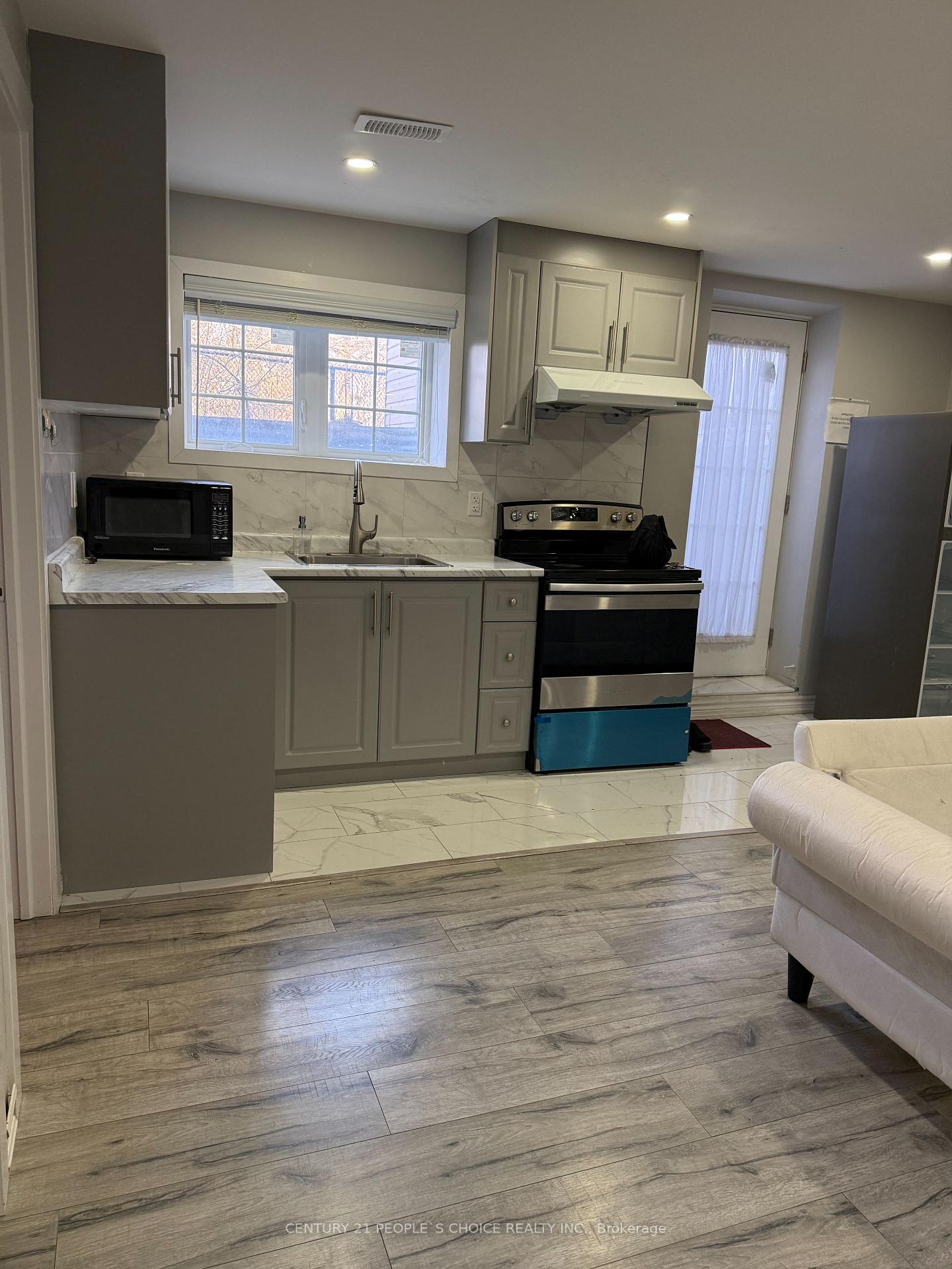 Photo 1 of Unit Lower, 1221 Sweetfern Crescent, Milton, Cobban — HOMEH