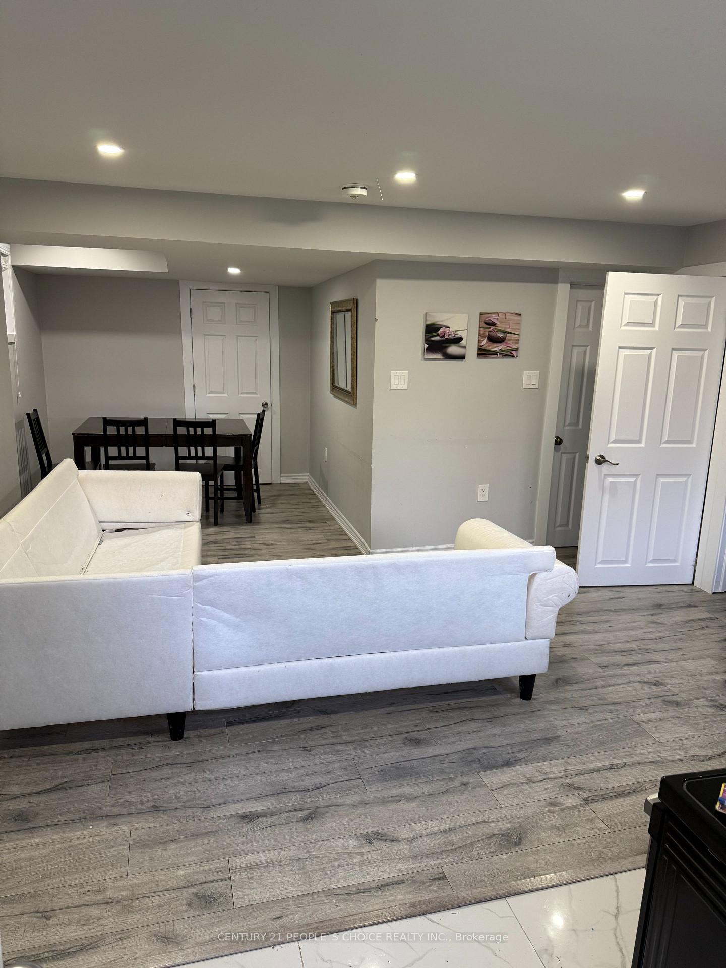 Photo 7 of Unit Lower, 1221 Sweetfern Crescent, Milton, Cobban — HOMEH