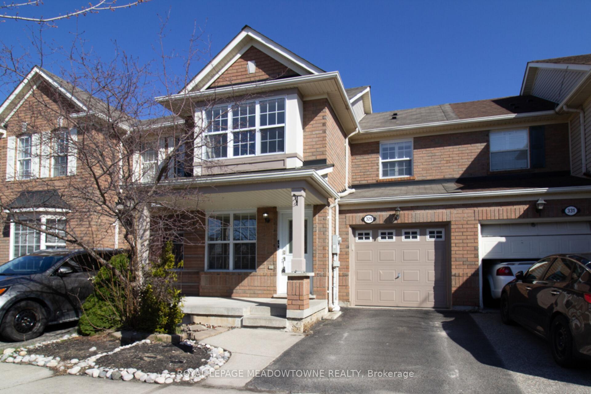 Photo 2 of 329 Baverstock Crescent, Milton, Clarke — HOMEH