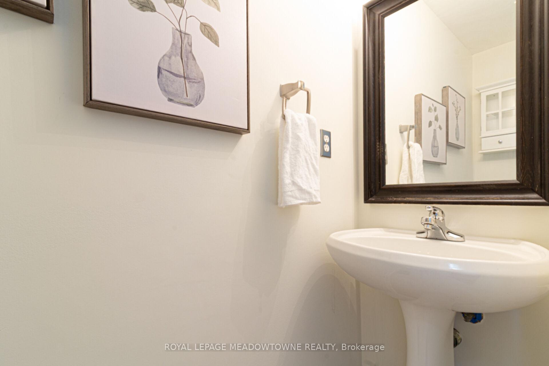 Photo 8 of 329 Baverstock Crescent, Milton, Clarke — HOMEH
