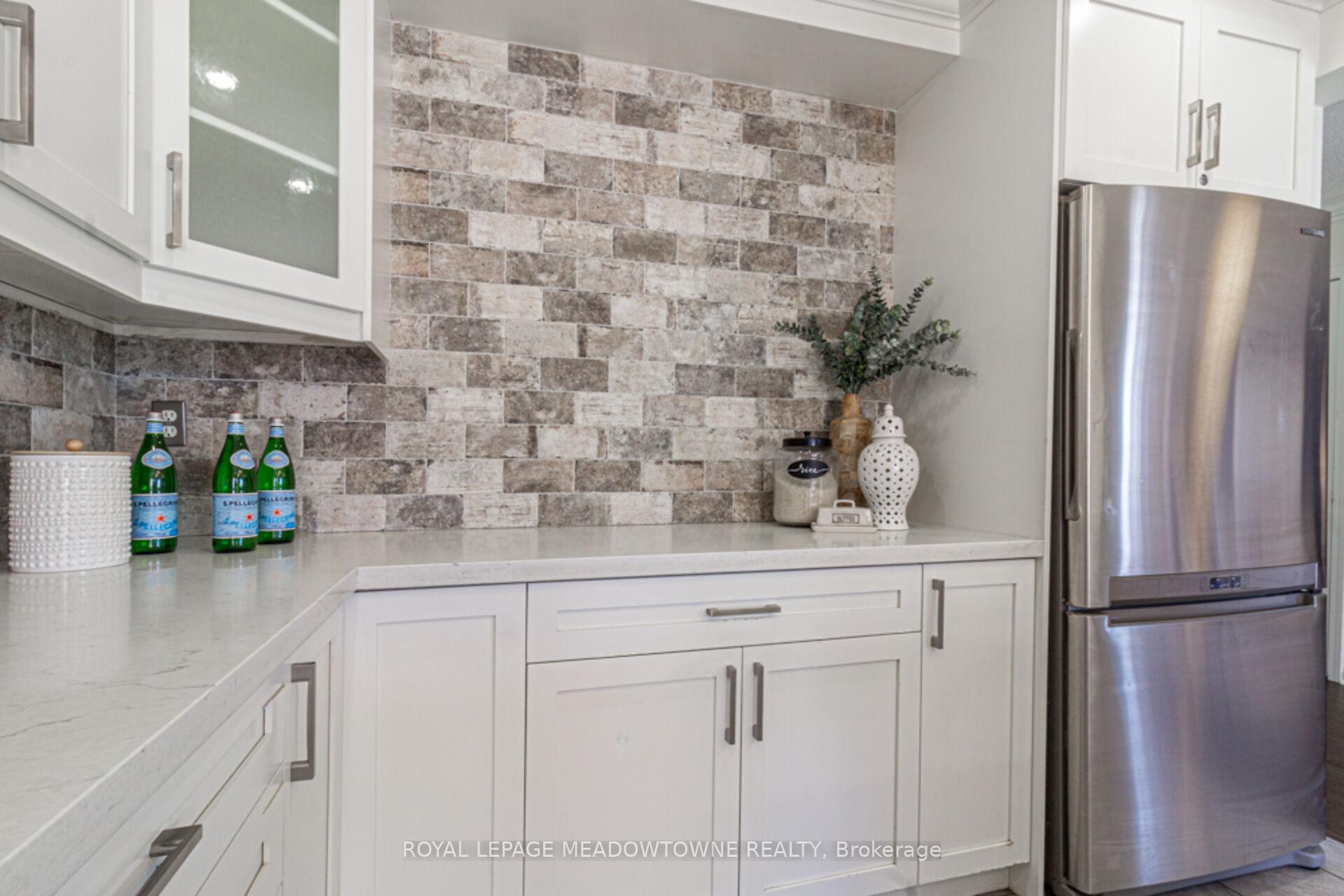 Photo 16 of 329 Baverstock Crescent, Milton, Clarke — HOMEH