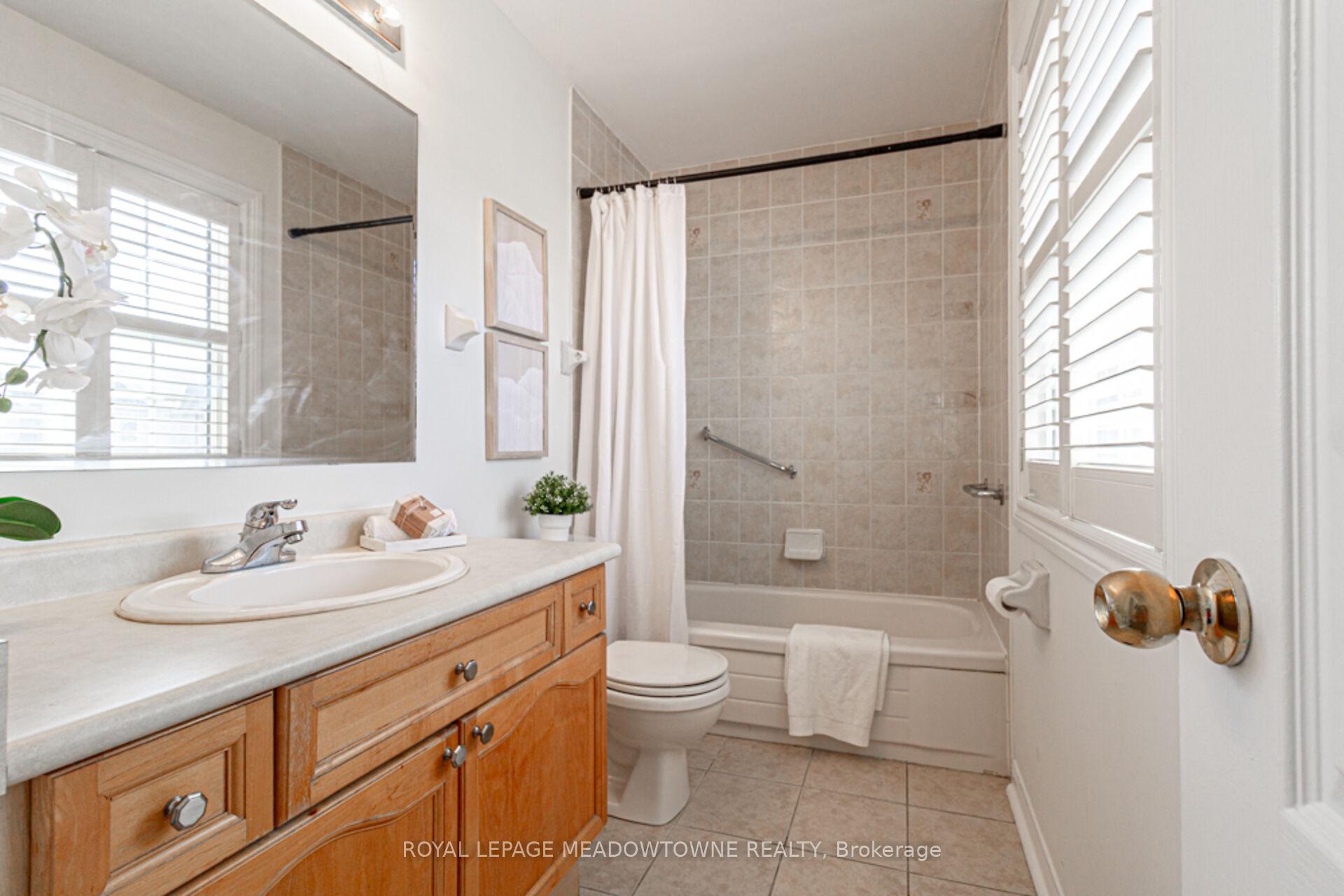 Photo 20 of 329 Baverstock Crescent, Milton, Clarke — HOMEH