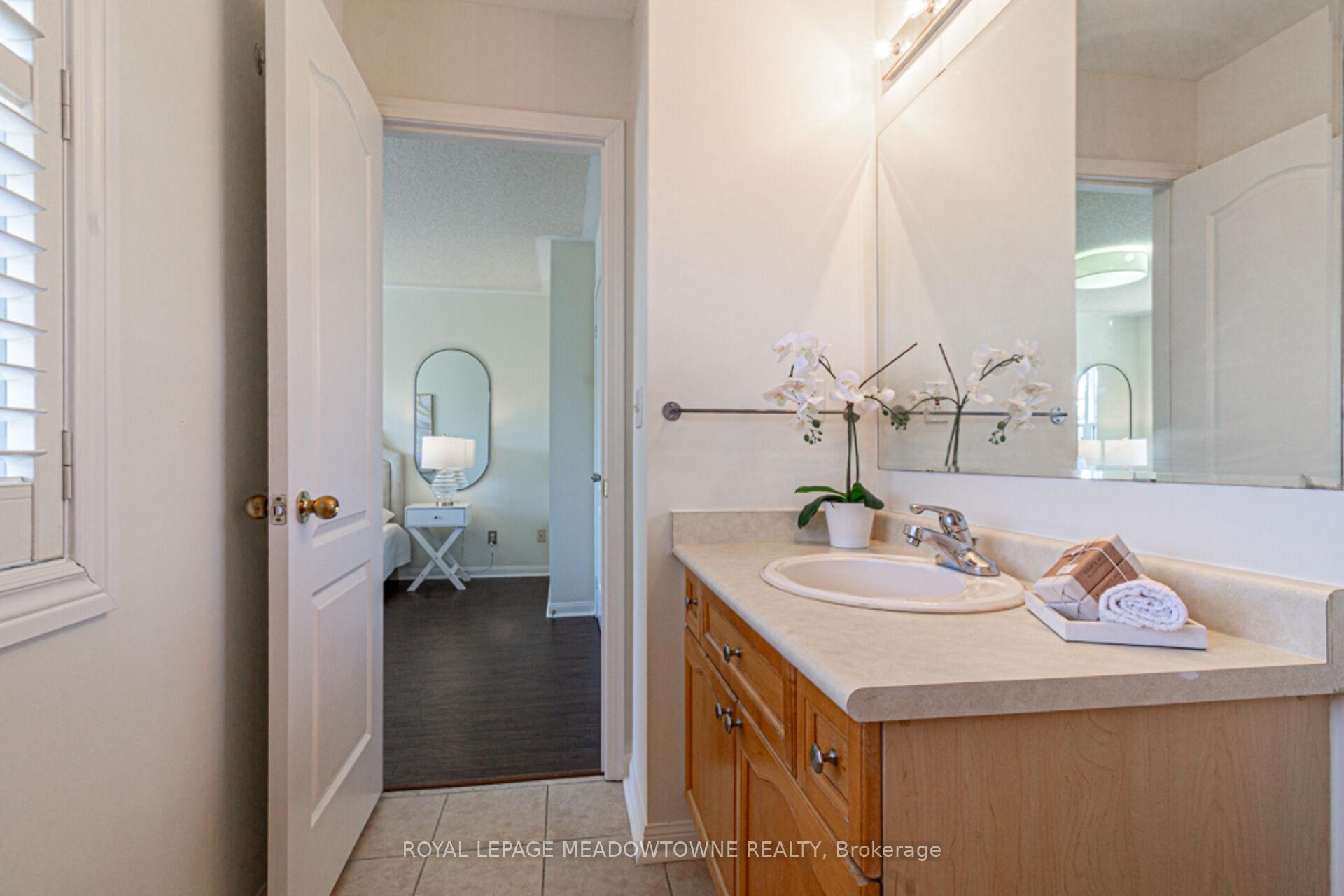 Photo 21 of 329 Baverstock Crescent, Milton, Clarke — HOMEH