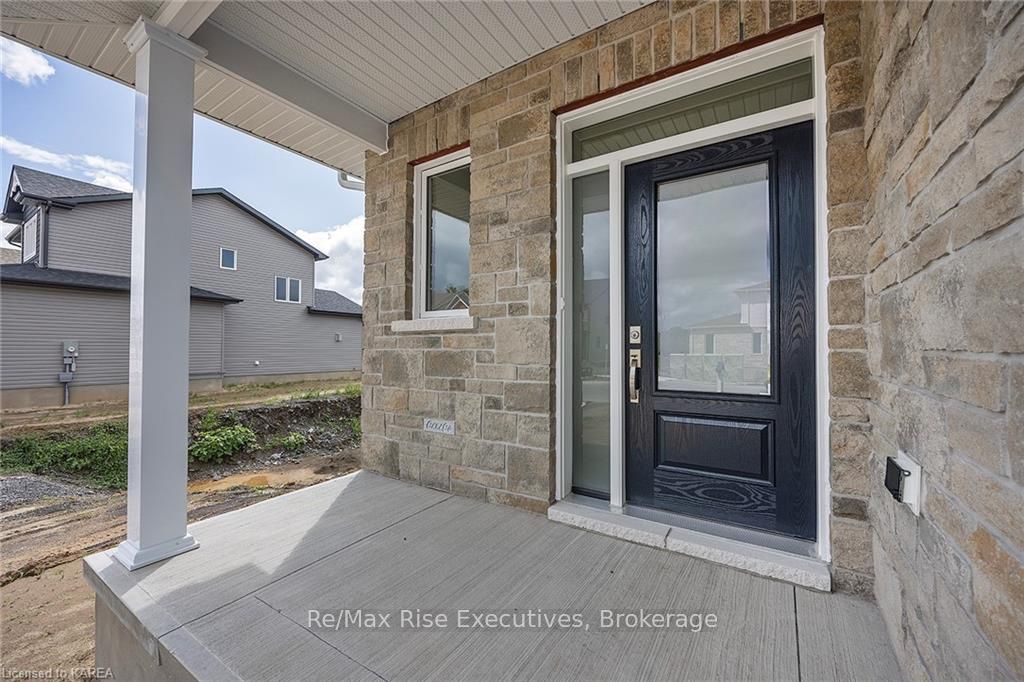 Photo 1 of 1393 Monarch Drive, Kingston, City Northwest — HOMEH