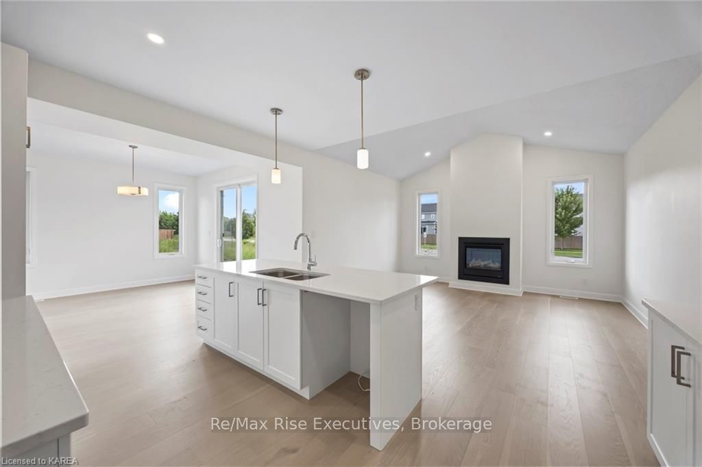 Photo 9 of 1393 Monarch Drive, Kingston, City Northwest — HOMEH