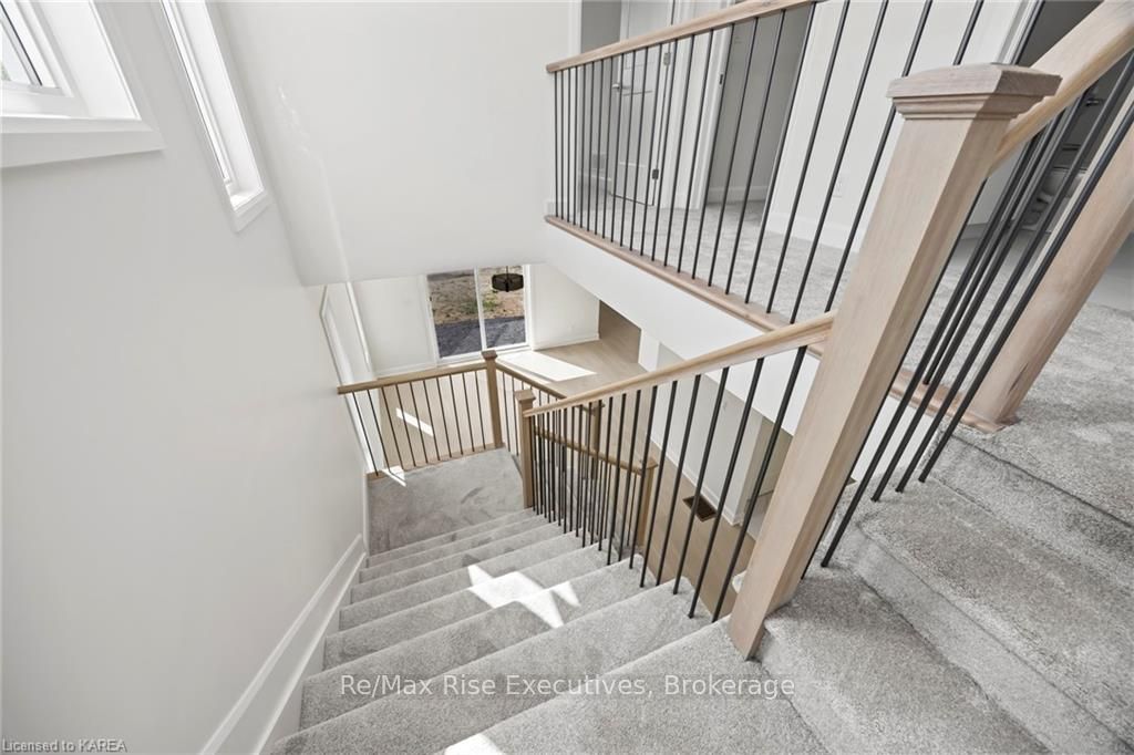 Photo 11 of 1393 Monarch Drive, Kingston, City Northwest — HOMEH
