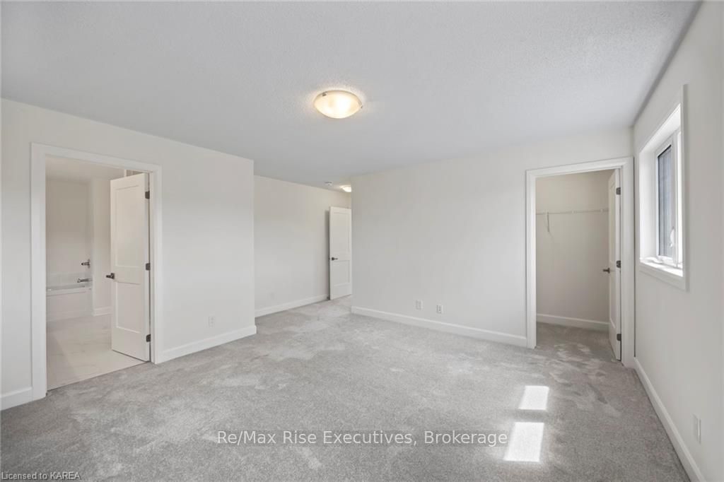Photo 14 of 1393 Monarch Drive, Kingston, City Northwest — HOMEH