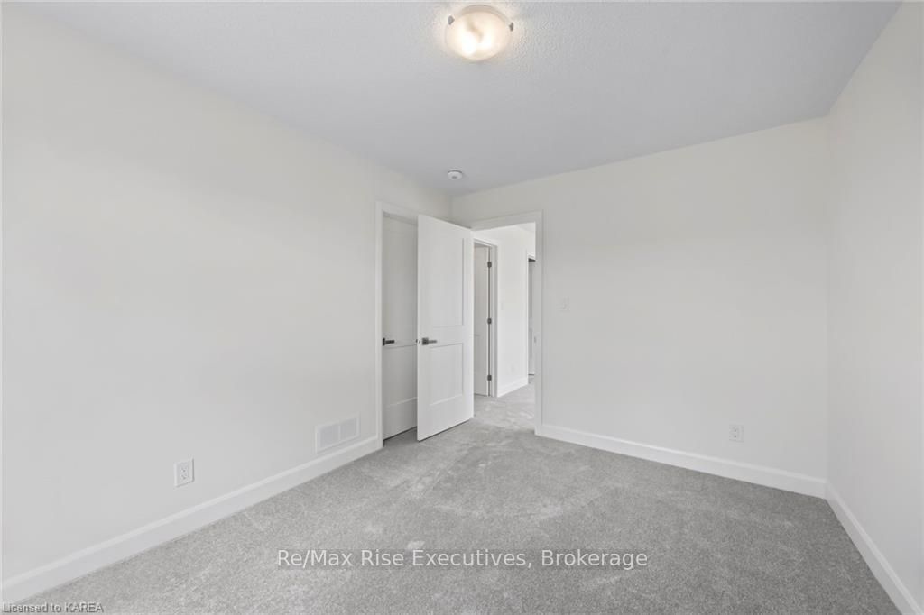 Photo 16 of 1393 Monarch Drive, Kingston, City Northwest — HOMEH
