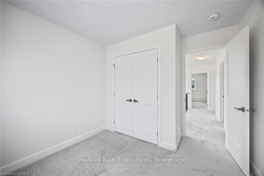 Photo 18 of 1393 Monarch Drive, Kingston, City Northwest — HOMEH
