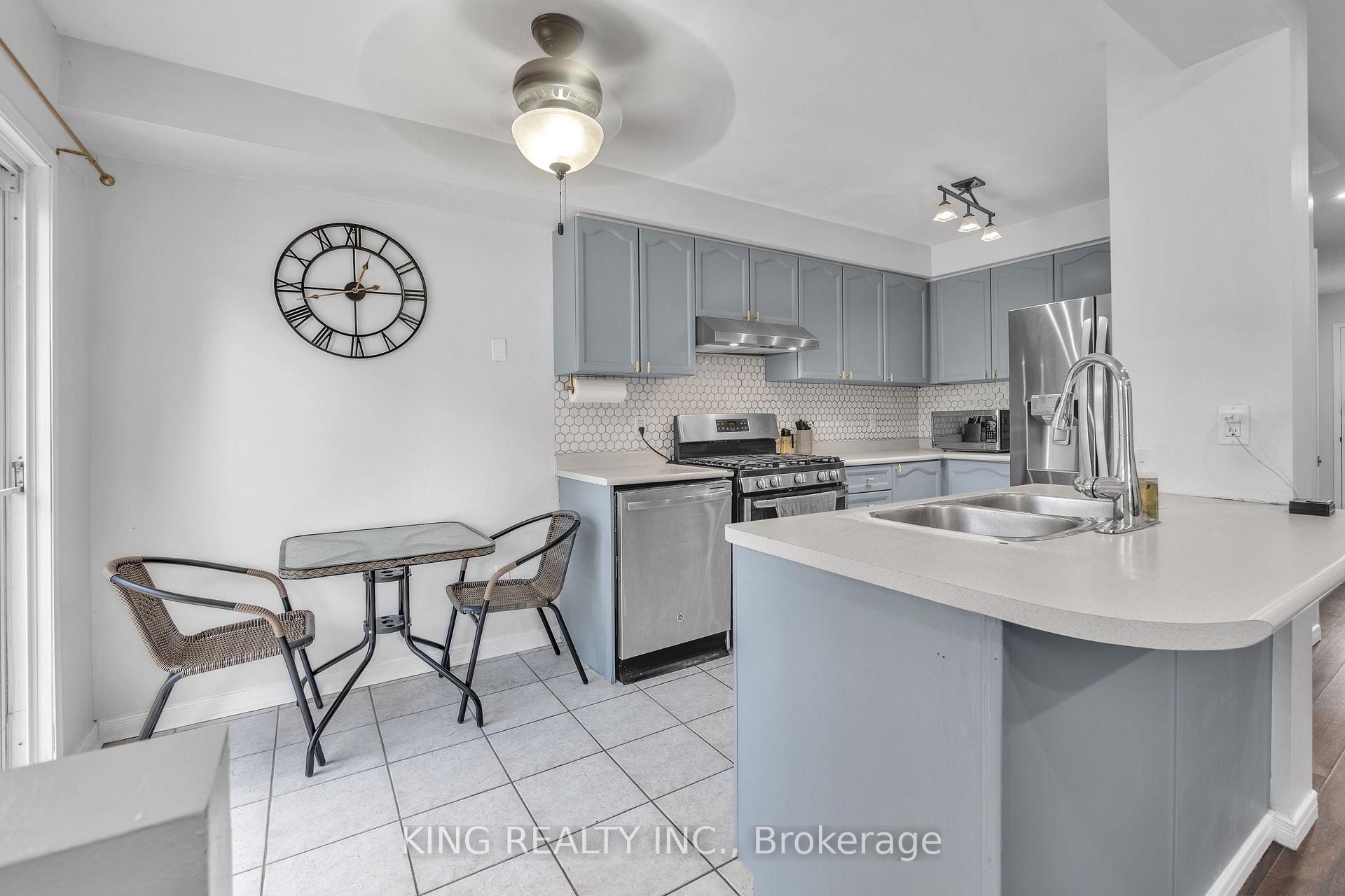 Photo 9 of 1061 Tilbury Street, Oshawa, Farewell — HOMEH
