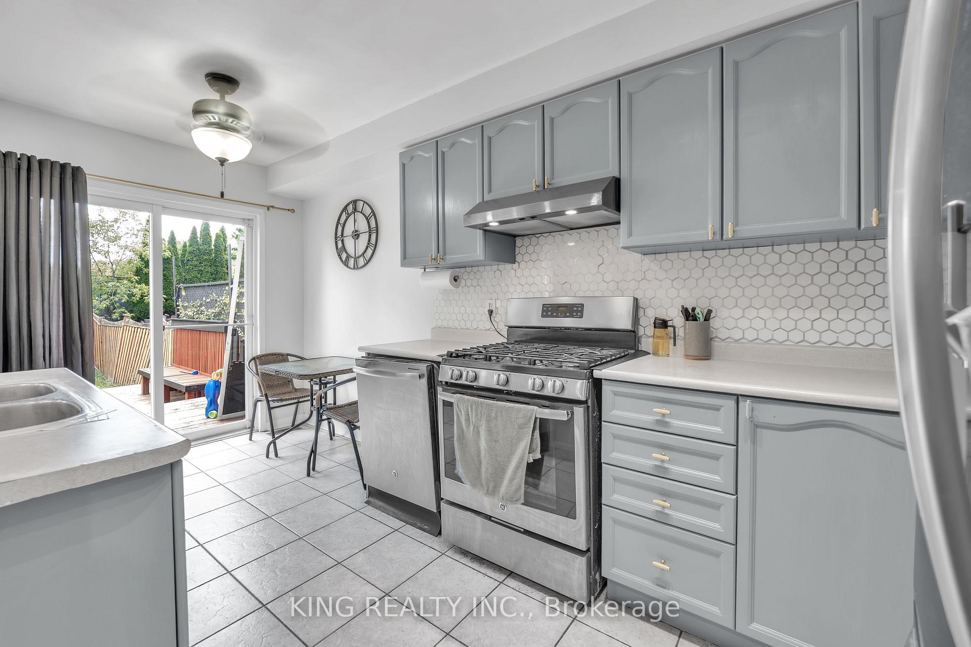 Photo 12 of 1061 Tilbury Street, Oshawa, Farewell — HOMEH