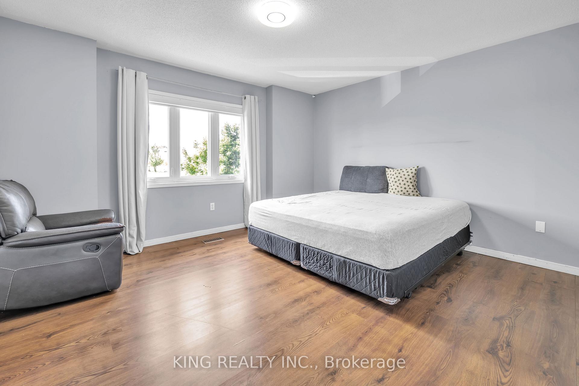 Photo 16 of 1061 Tilbury Street, Oshawa, Farewell — HOMEH