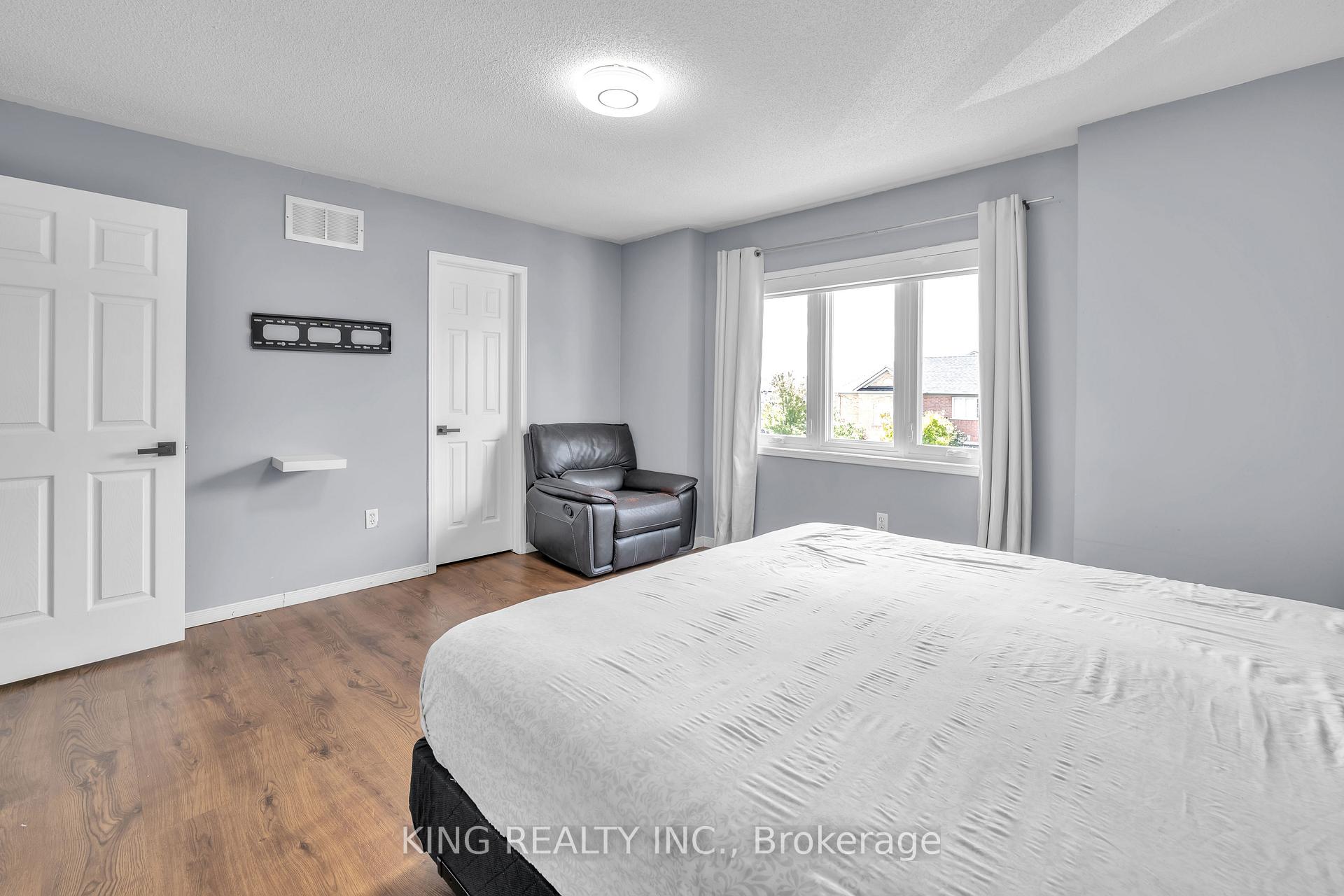 Photo 17 of 1061 Tilbury Street, Oshawa, Farewell — HOMEH