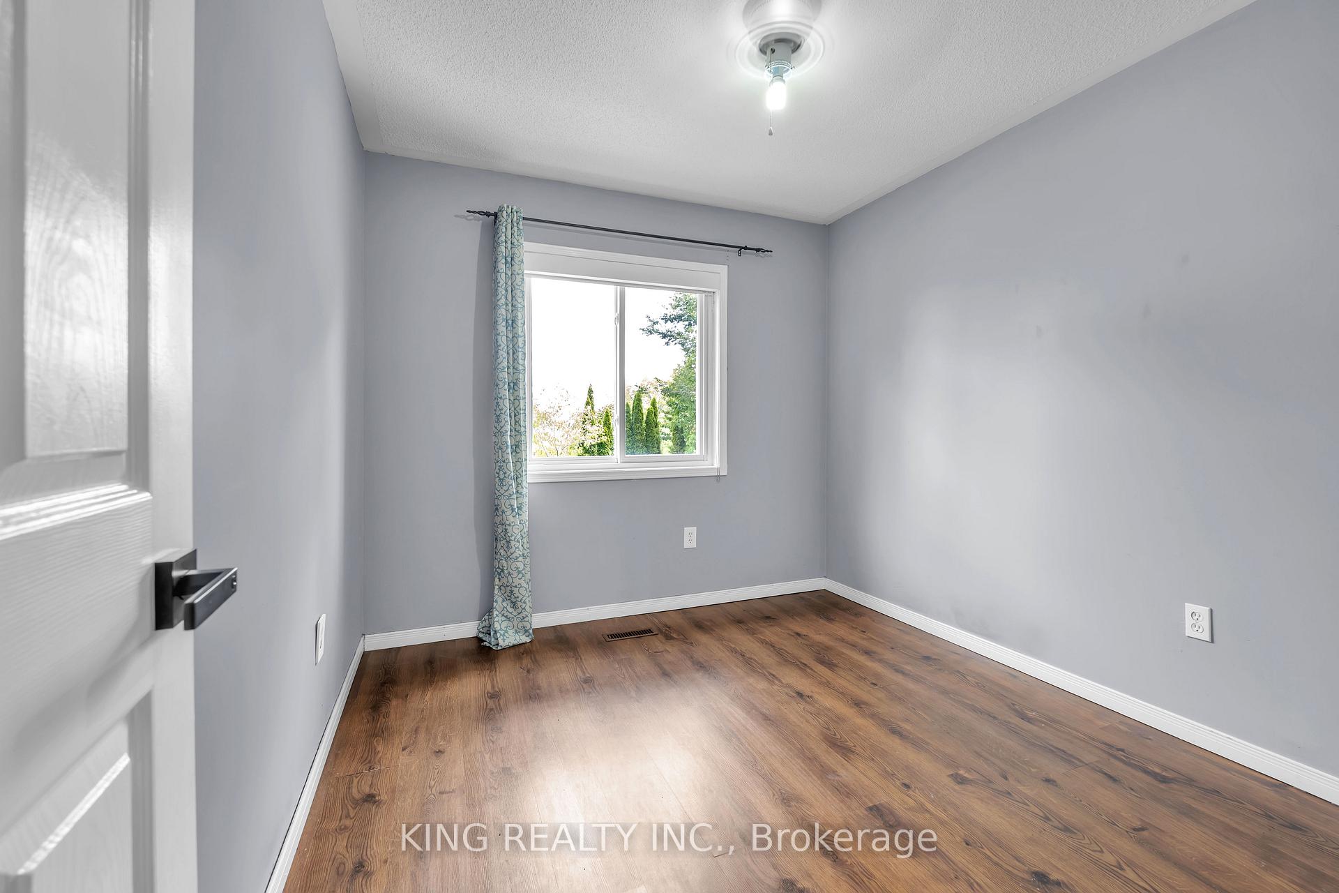 Photo 19 of 1061 Tilbury Street, Oshawa, Farewell — HOMEH