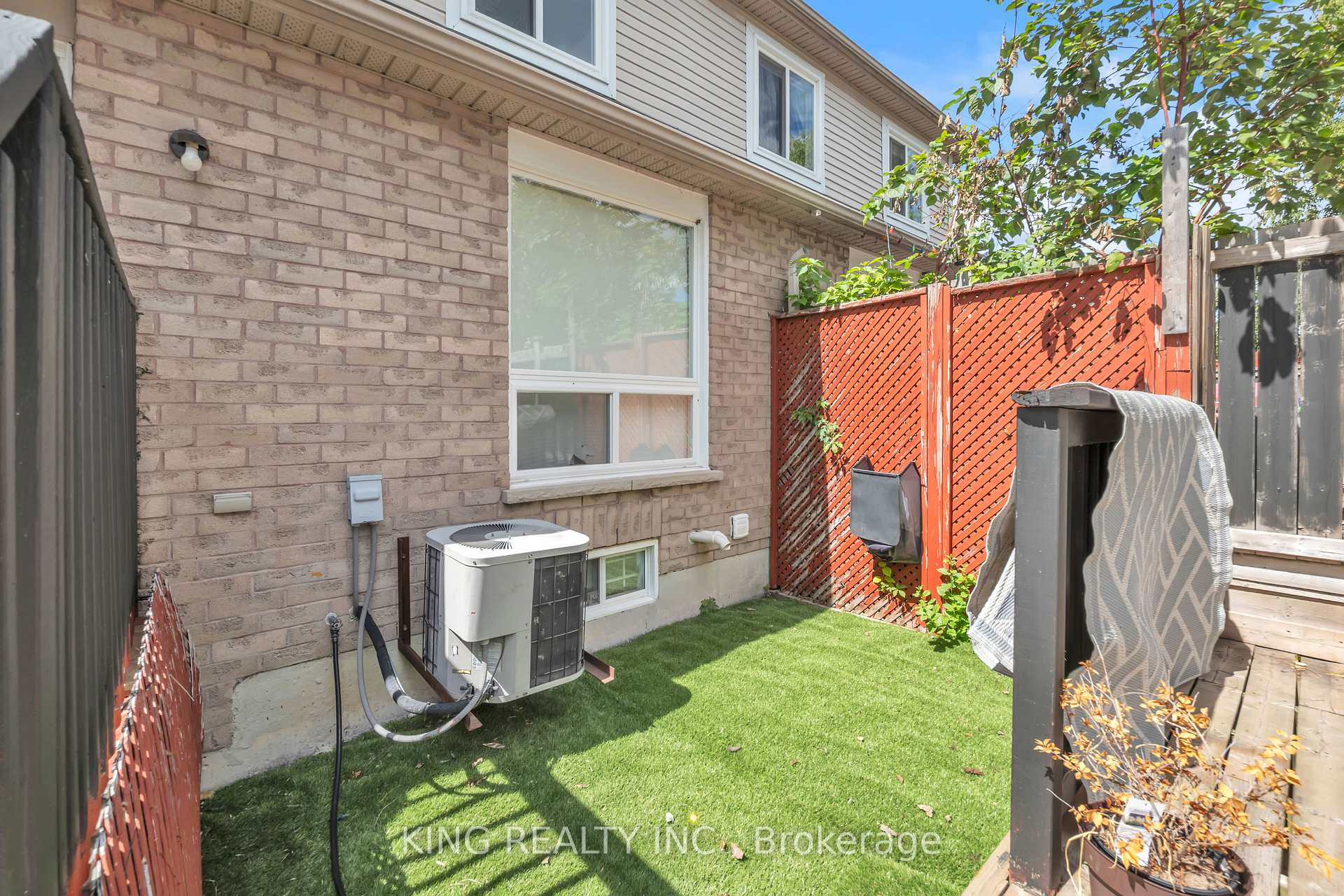 Photo 33 of 1061 Tilbury Street, Oshawa, Farewell — HOMEH