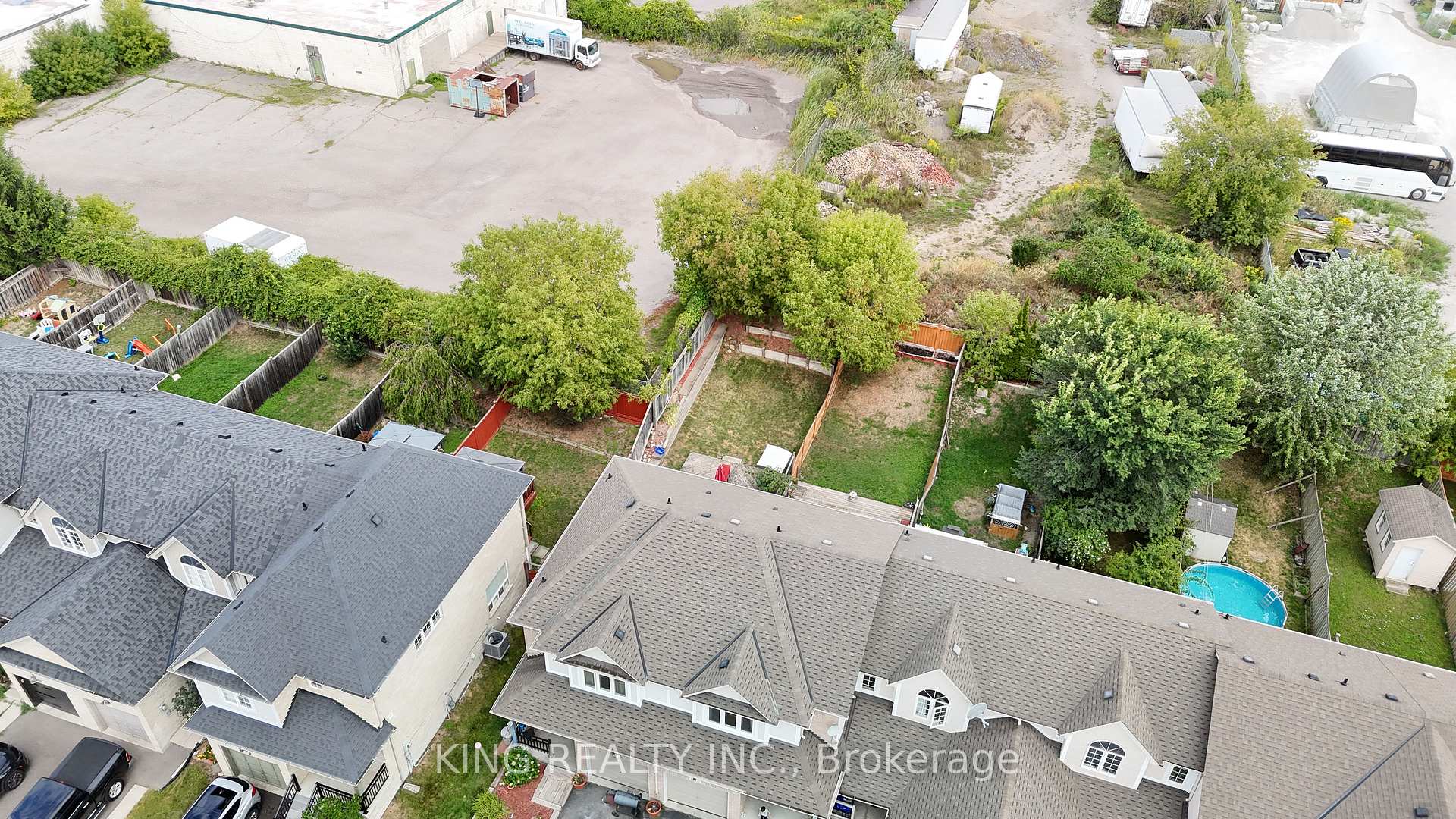 Photo 37 of 1061 Tilbury Street, Oshawa, Farewell — HOMEH