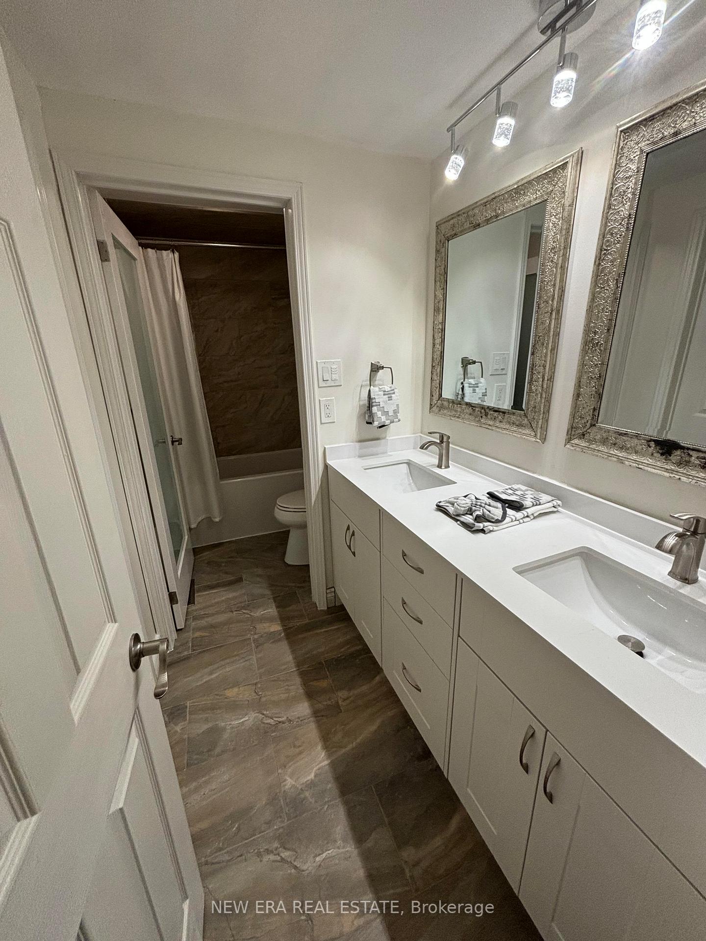 Photo 16 of 674 Laurier Avenue, Milton, Timberlea — HOMEH