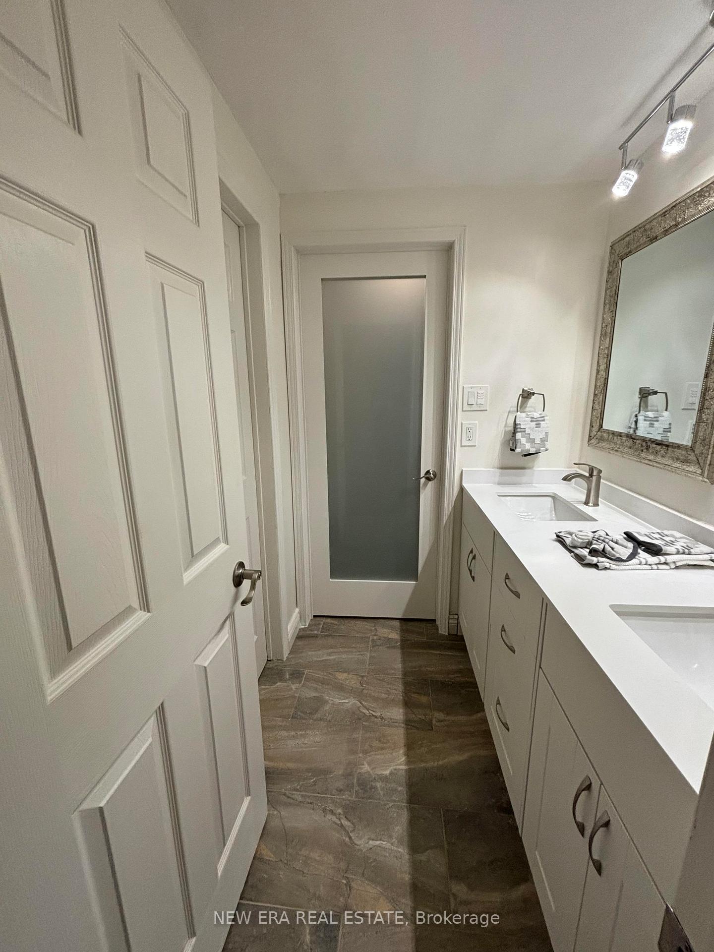 Photo 17 of 674 Laurier Avenue, Milton, Timberlea — HOMEH