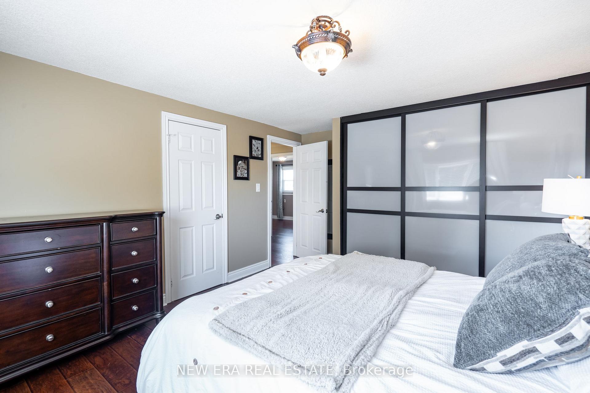 Photo 21 of 674 Laurier Avenue, Milton, Timberlea — HOMEH