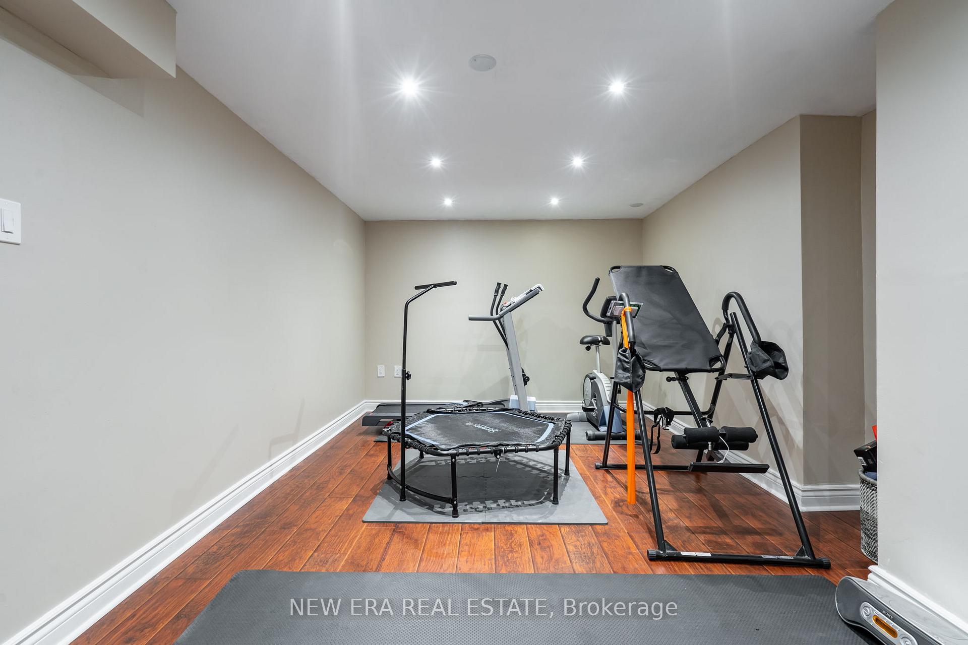 Photo 27 of 674 Laurier Avenue, Milton, Timberlea — HOMEH