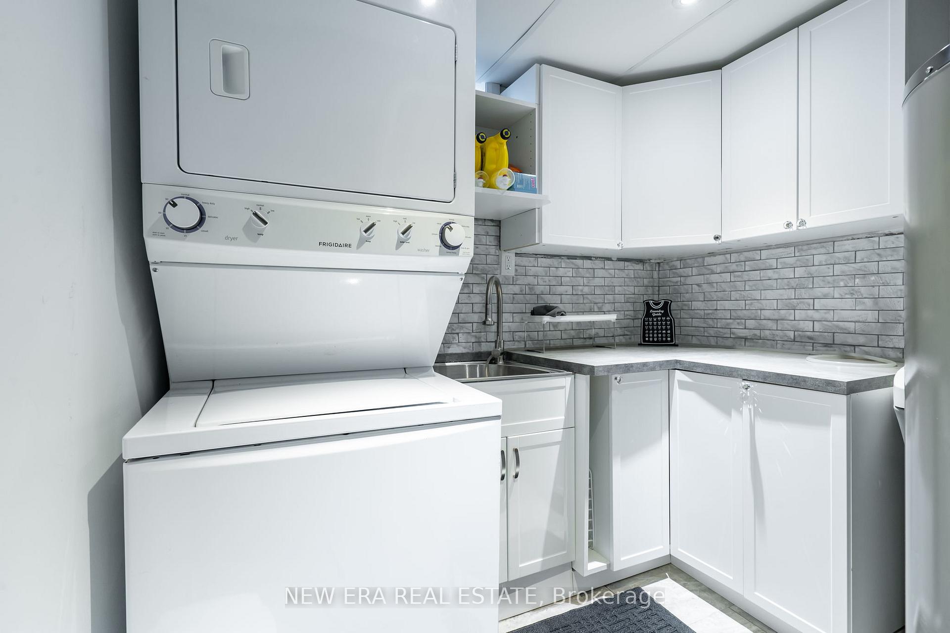 Photo 28 of 674 Laurier Avenue, Milton, Timberlea — HOMEH