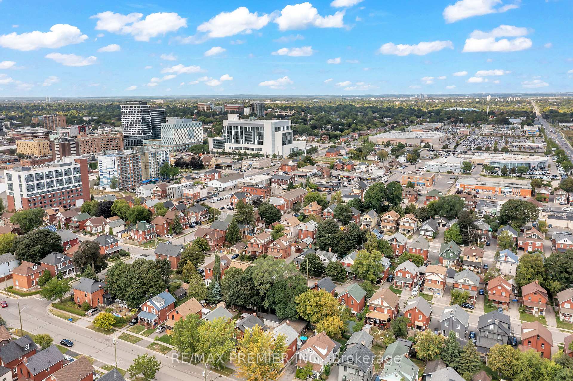 Photo 7 of 228 Bruce Street, Oshawa, Central — HOMEH
