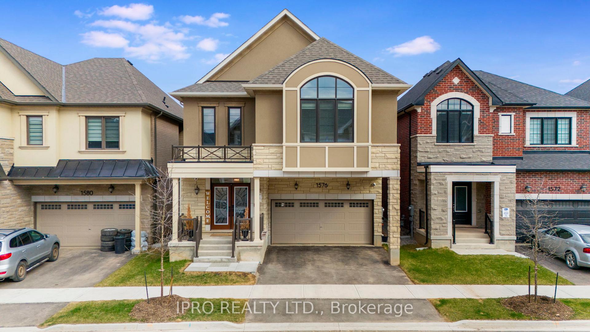 Front of 1576 Cookman Drive