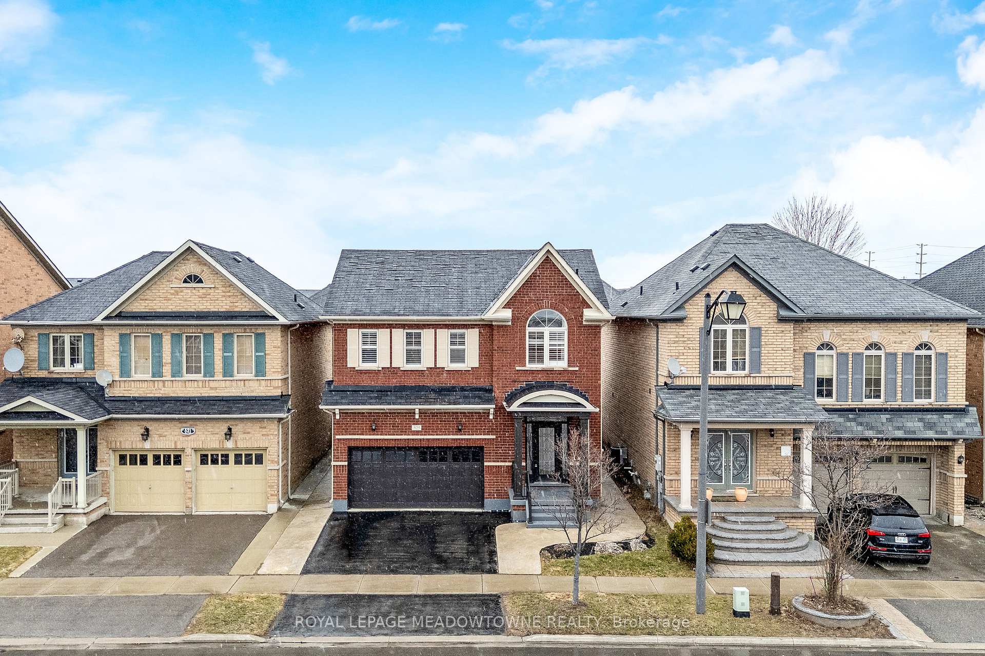 Front of 525 Scott Boulevard