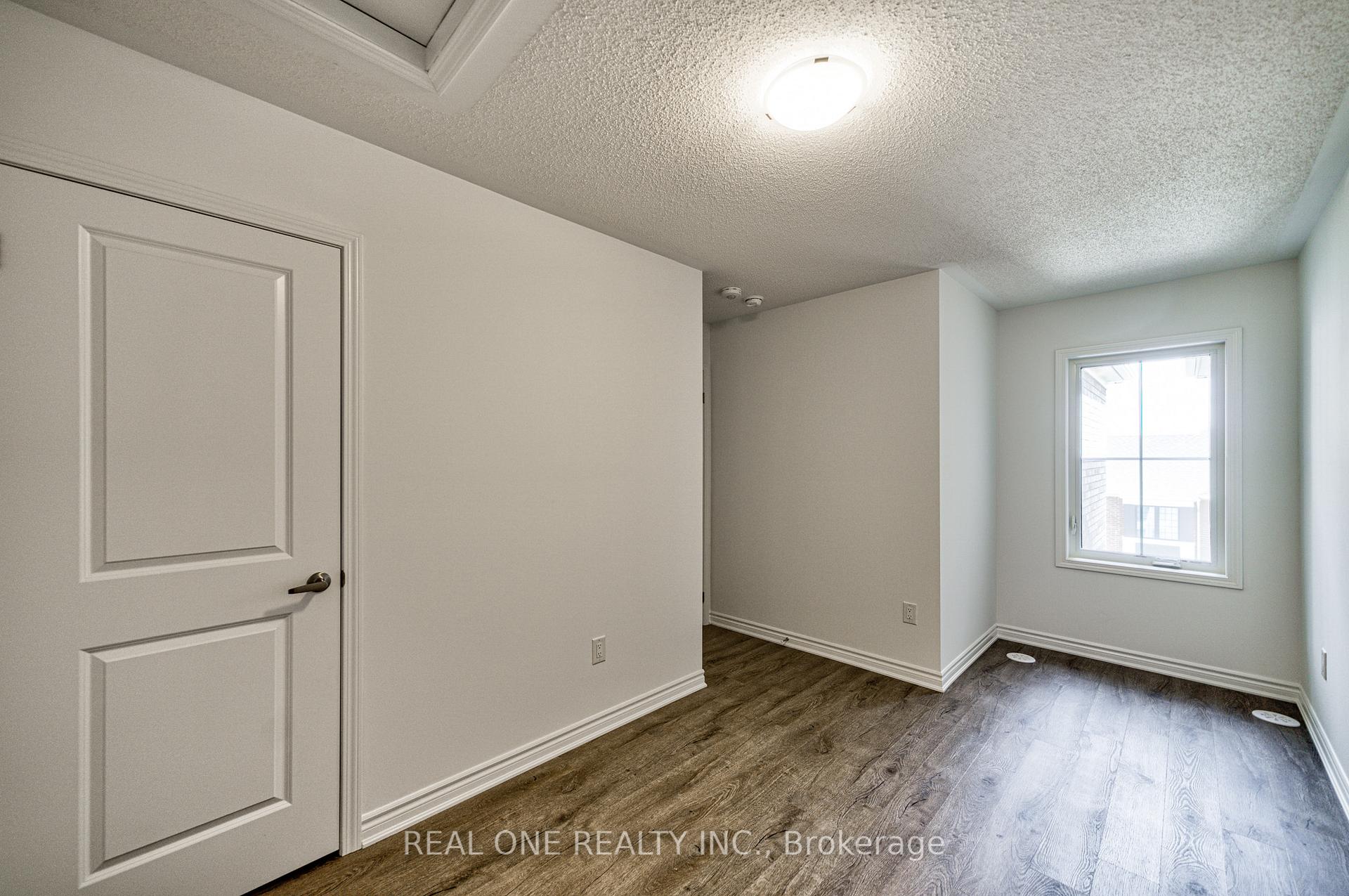 Photo 18 of 1843 Thames Circle, Milton, Bowes — HOMEH