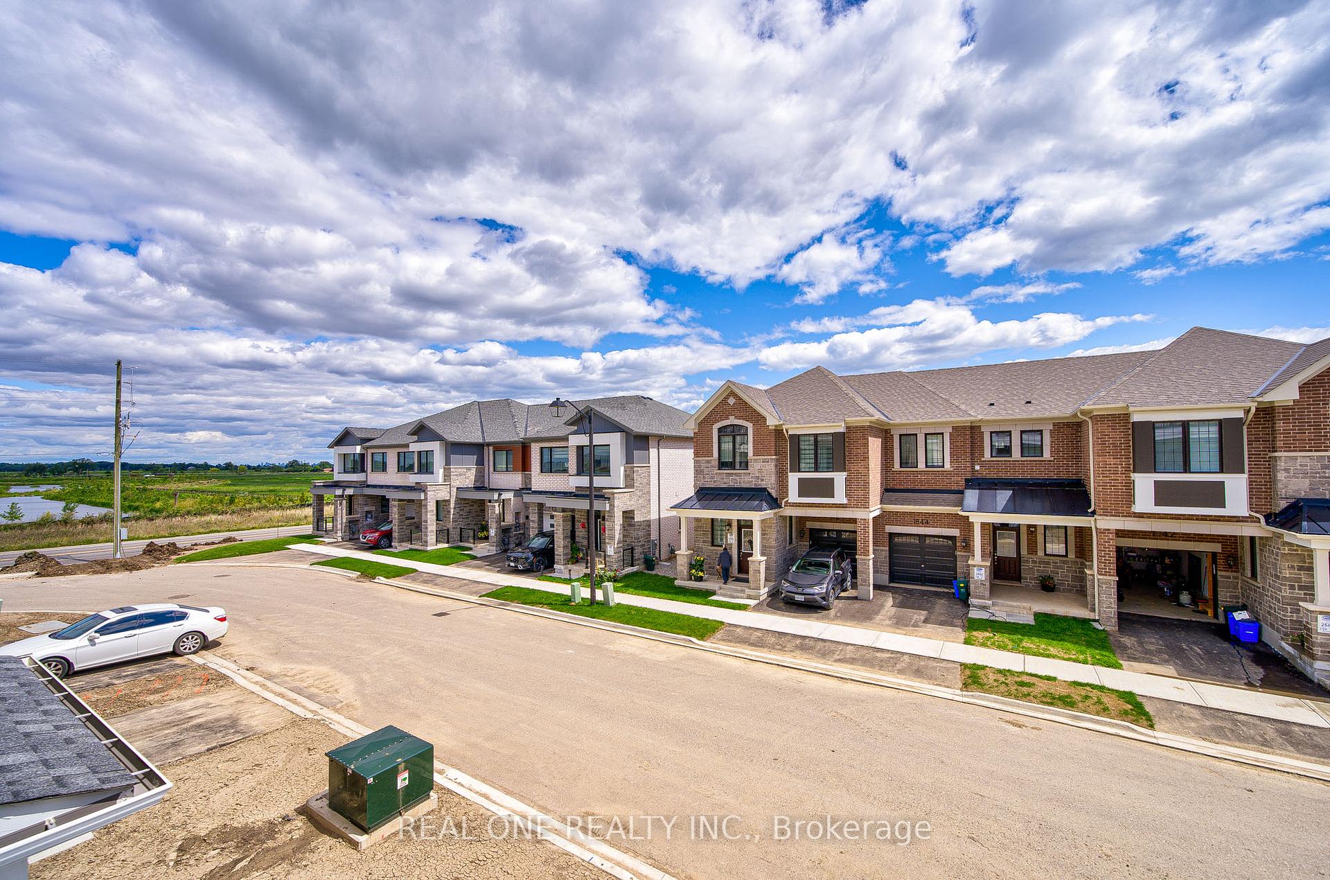 Photo 21 of 1843 Thames Circle, Milton, Bowes — HOMEH
